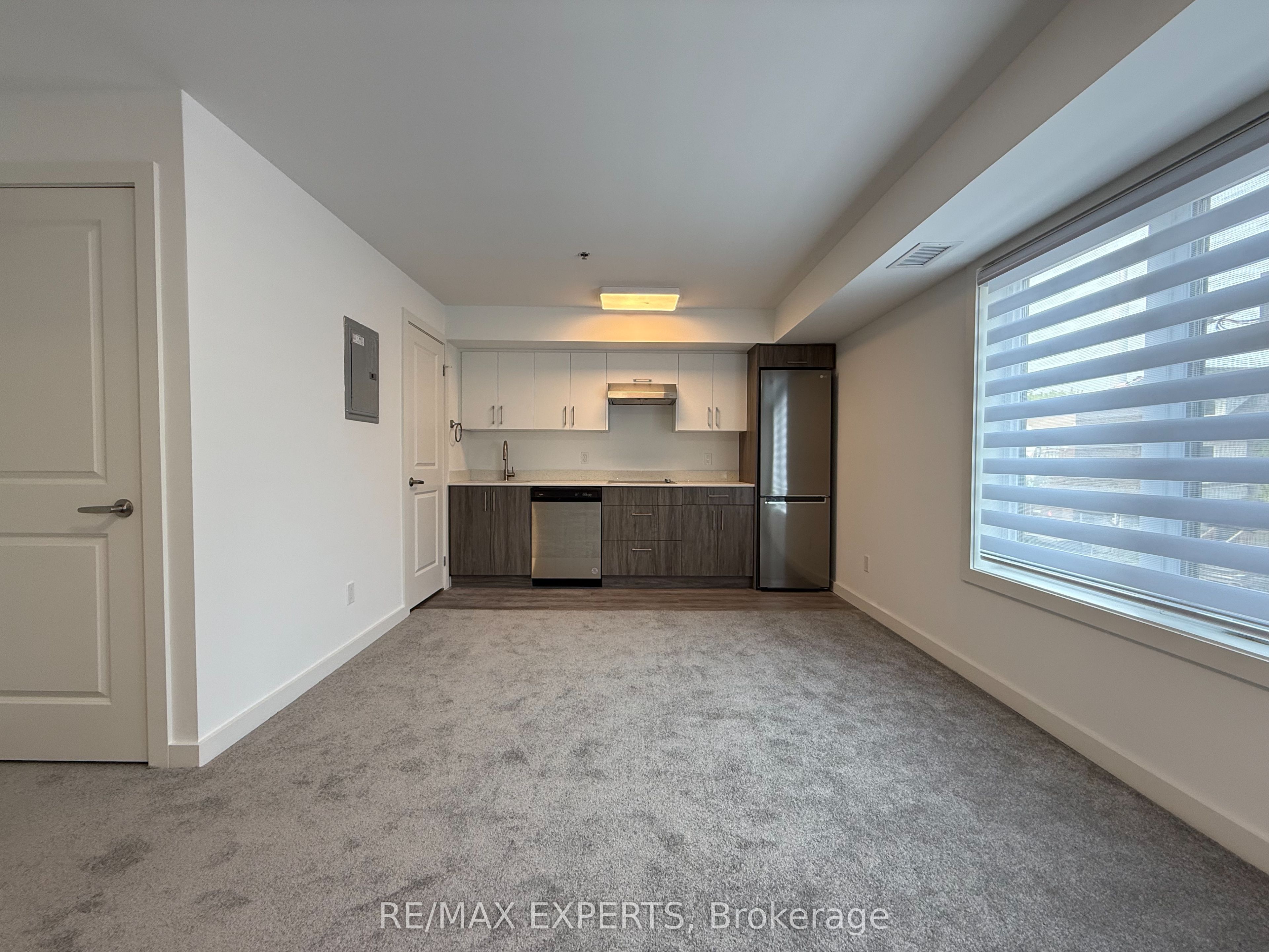 #204 - 45 Connaught Avenue Property Photo 1