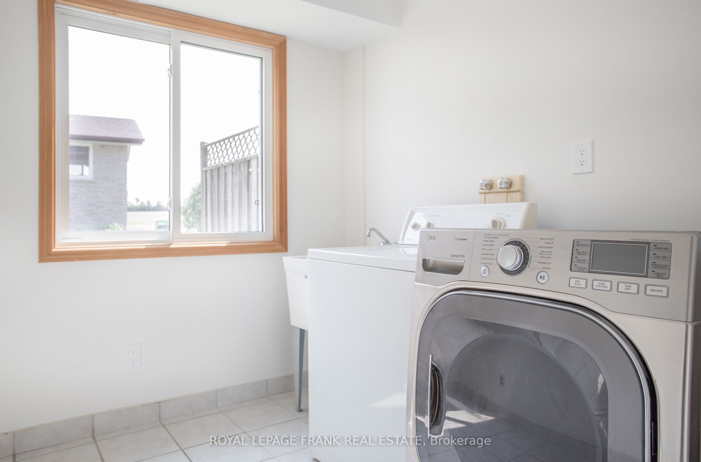 3818 Regional Road Property Photo 12