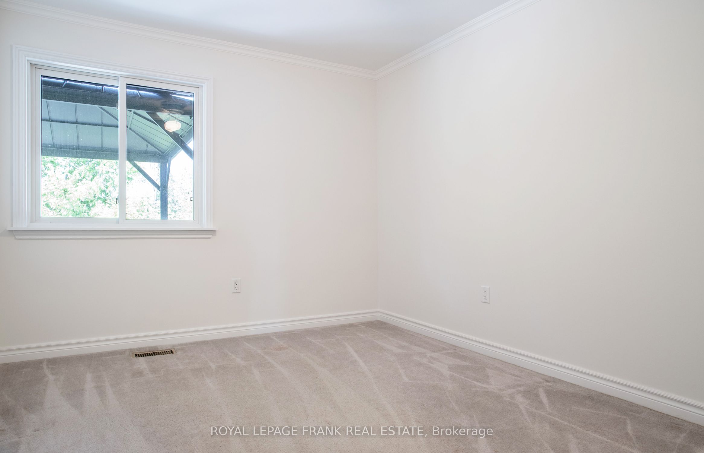 3818 Regional Road Property Photo 26