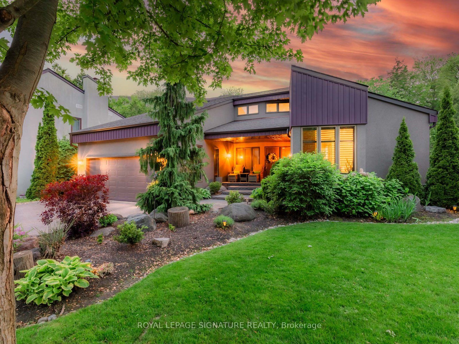 1014 Tiffany Circle Property Photo 1