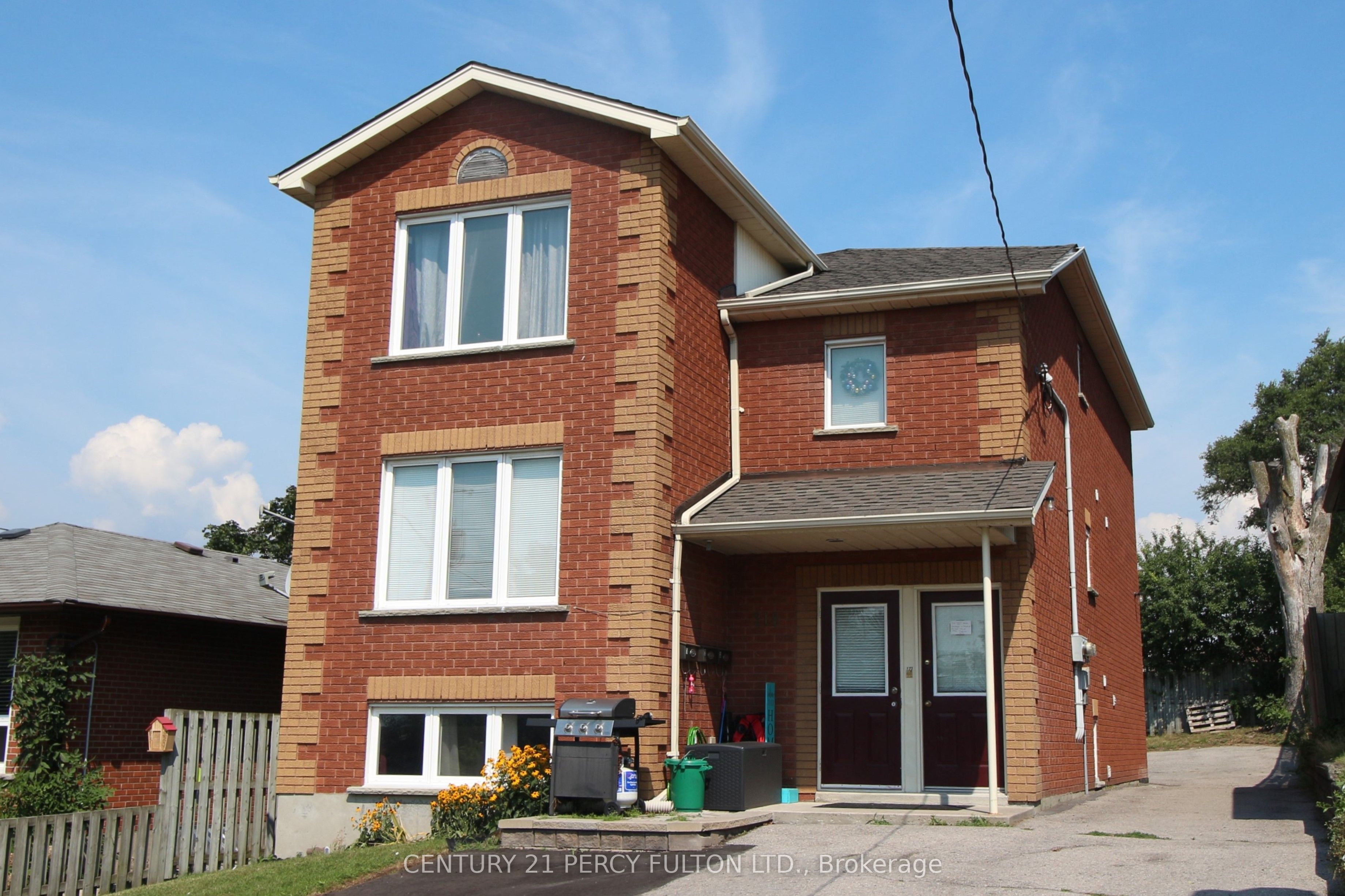 318 College Avenue Property Photo 1
