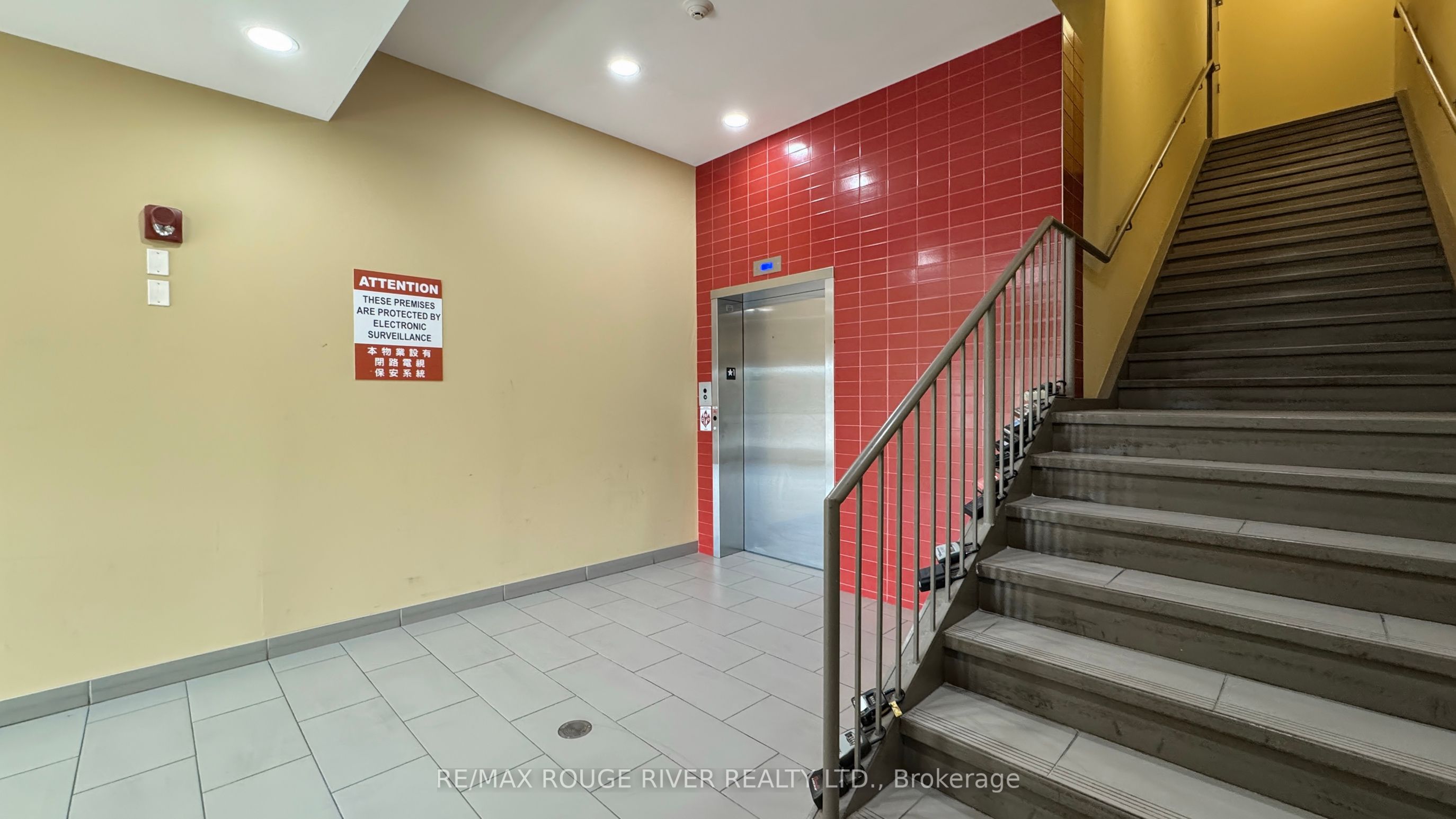 69 Lebovic Avenue D211 Property Photo 8