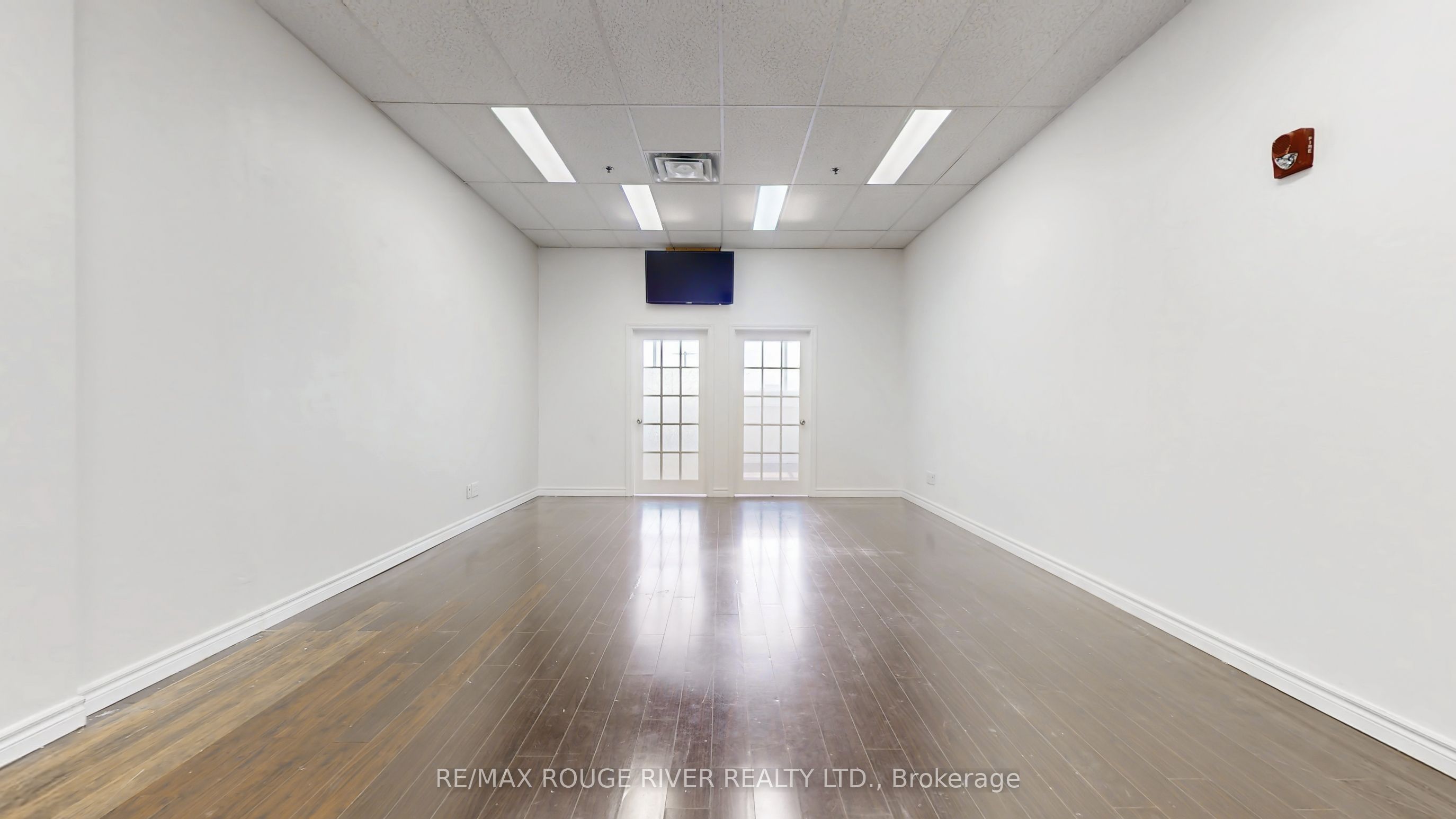 69 Lebovic Avenue D211 Property Photo 10