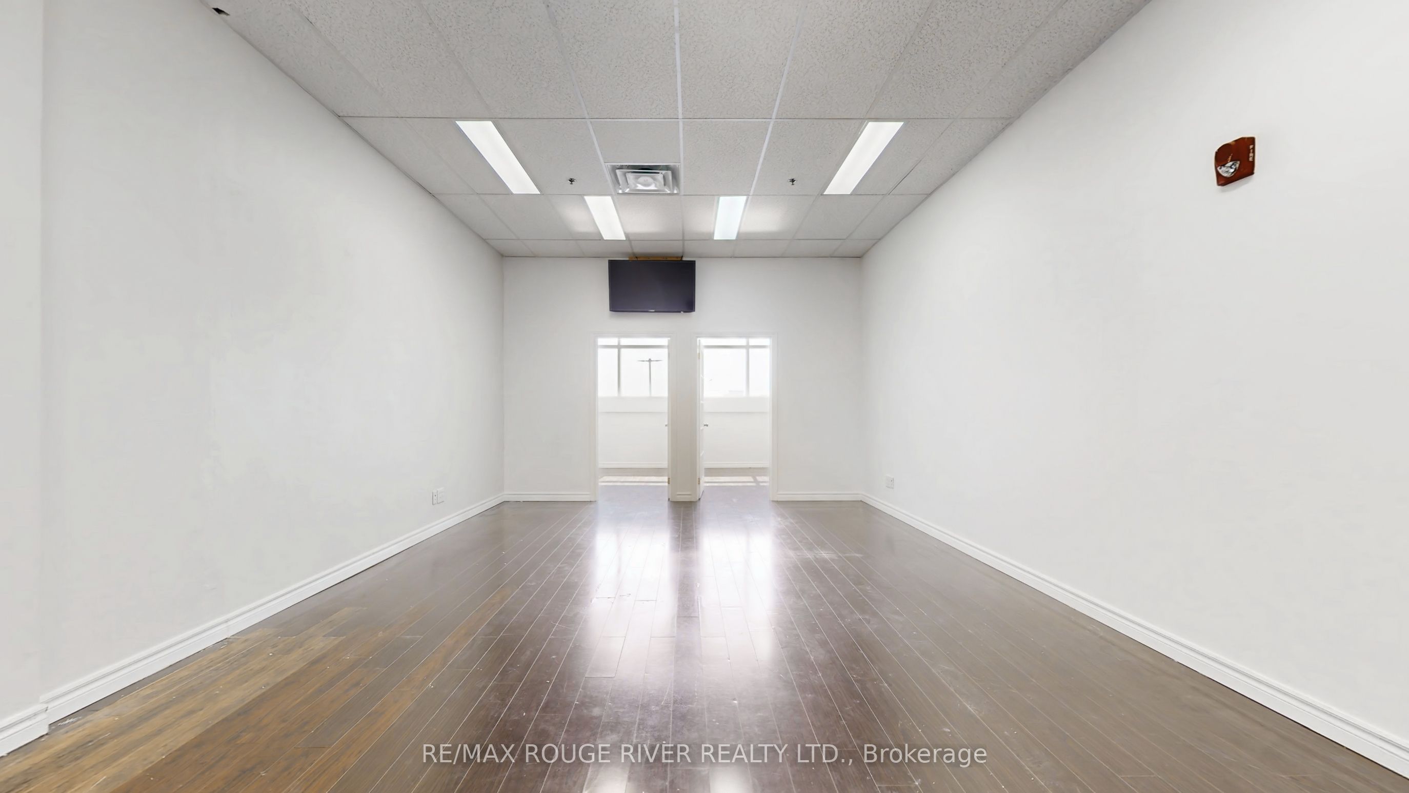 69 Lebovic Avenue D211 Property Photo 12