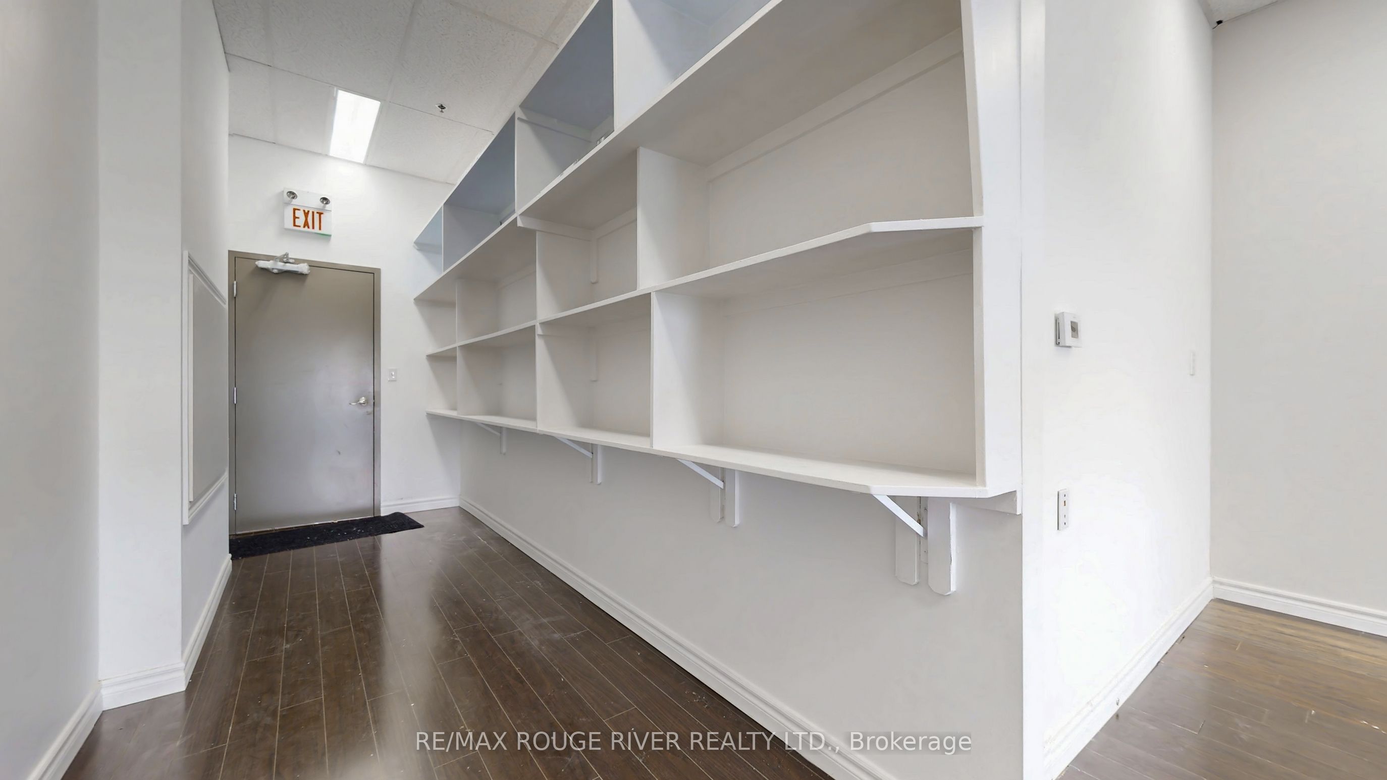 69 Lebovic Avenue D211 Property Photo 23