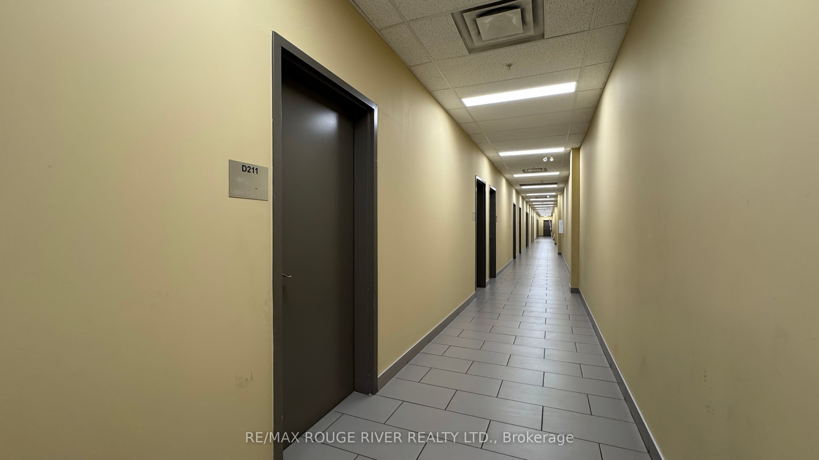 69 Lebovic Avenue D211 Property Photo 25
