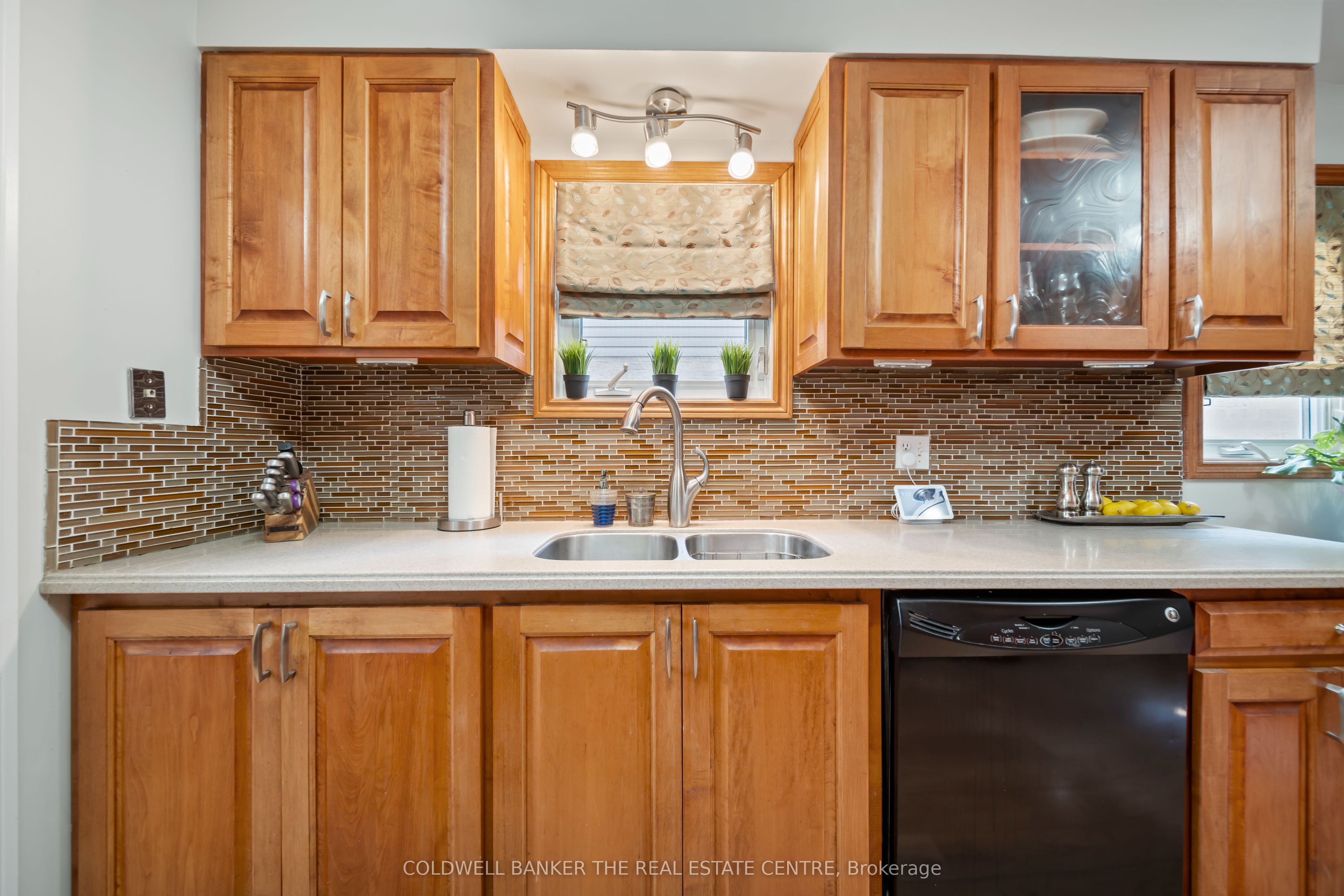 72 Frazer Road Property Photo 16