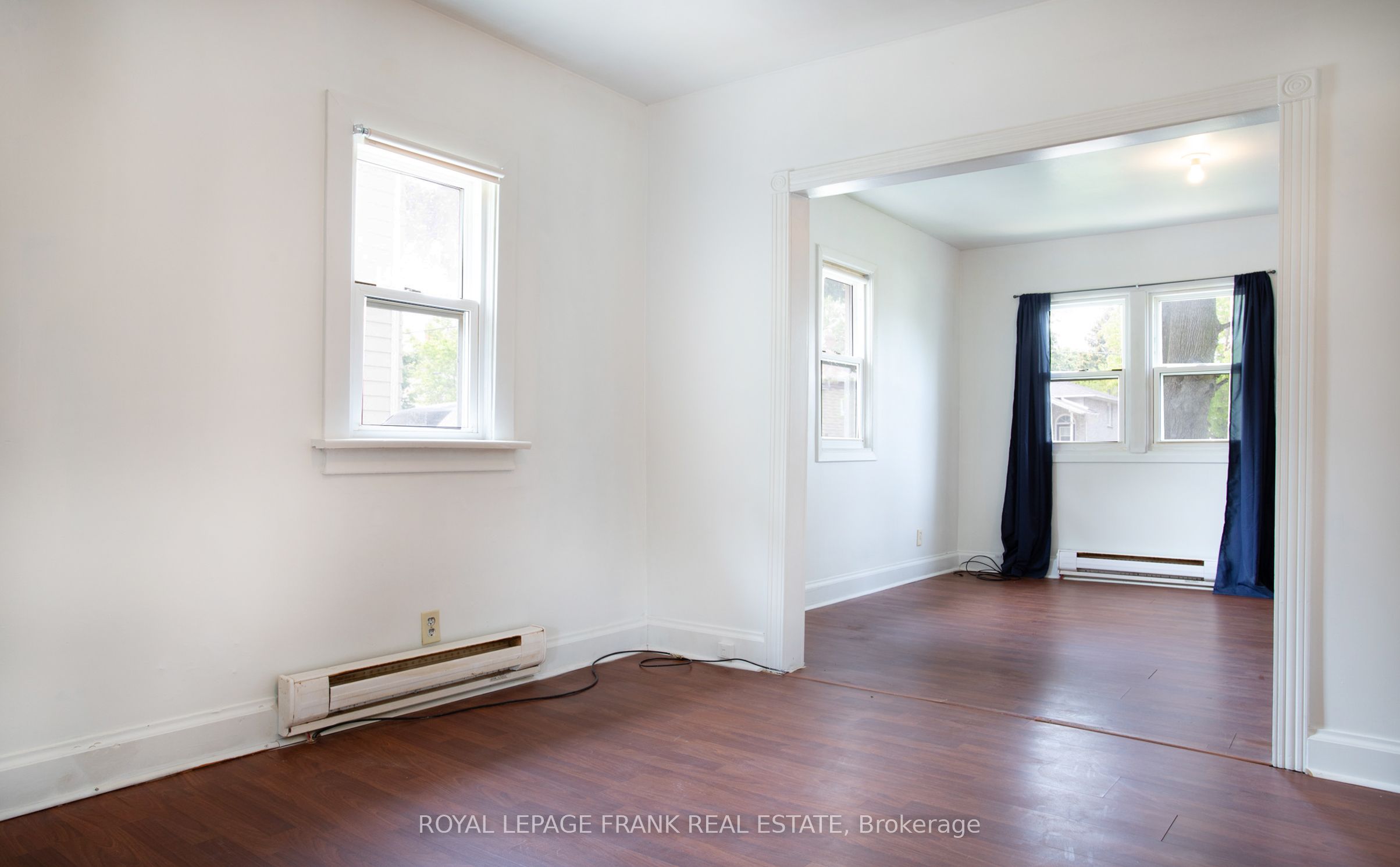 377 Adelaide Avenue W Property Photo 10