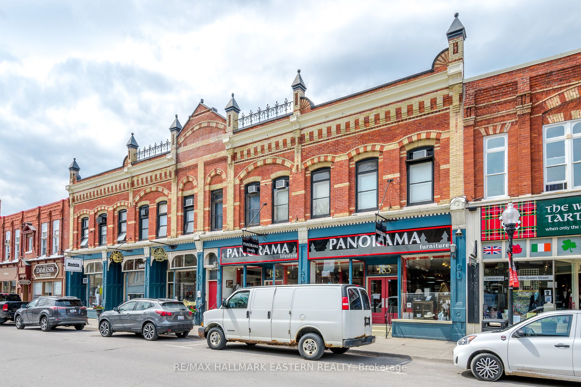 183 Queen Street Property Photo 3