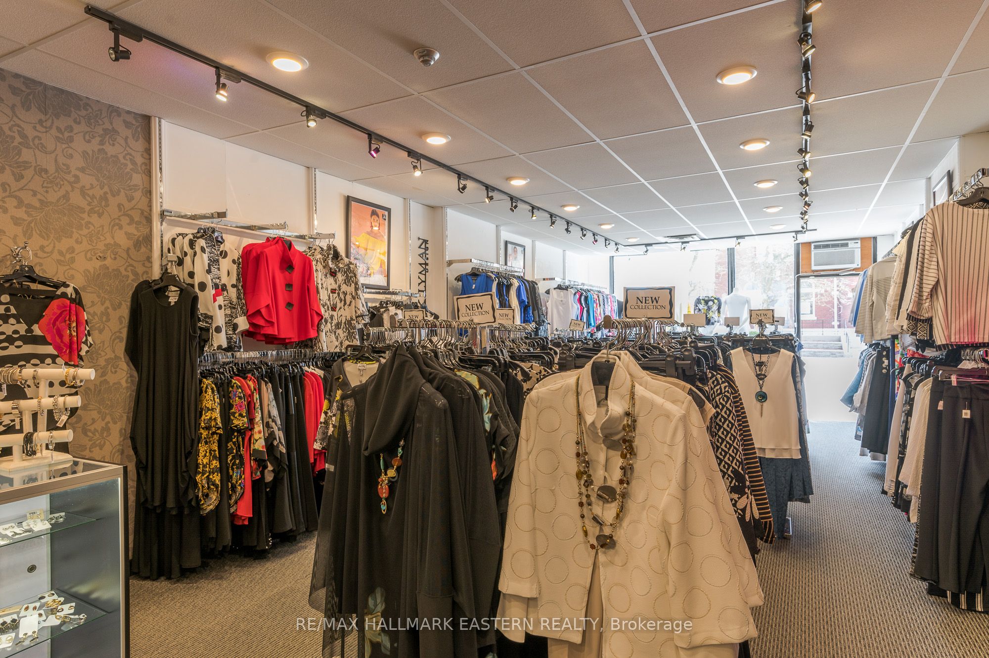 183 Queen Street Property Photo 7