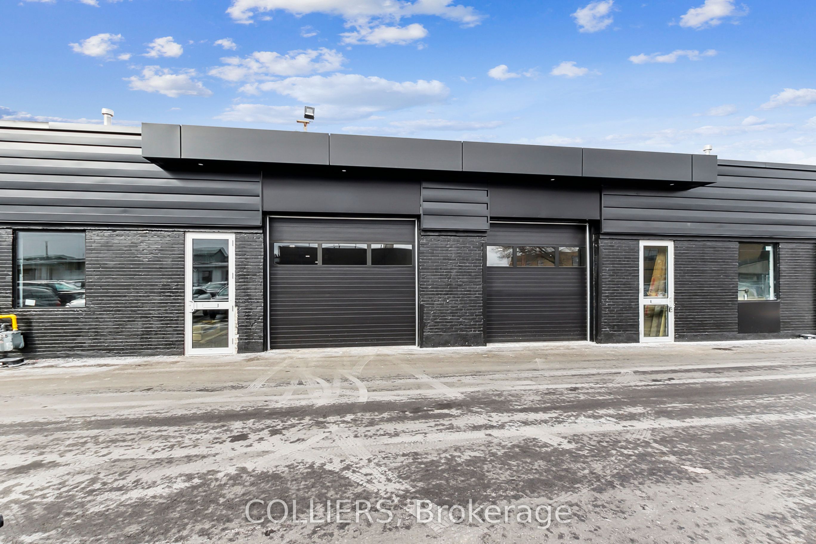 #306 - 777 Warden Avenue Property Photo 1