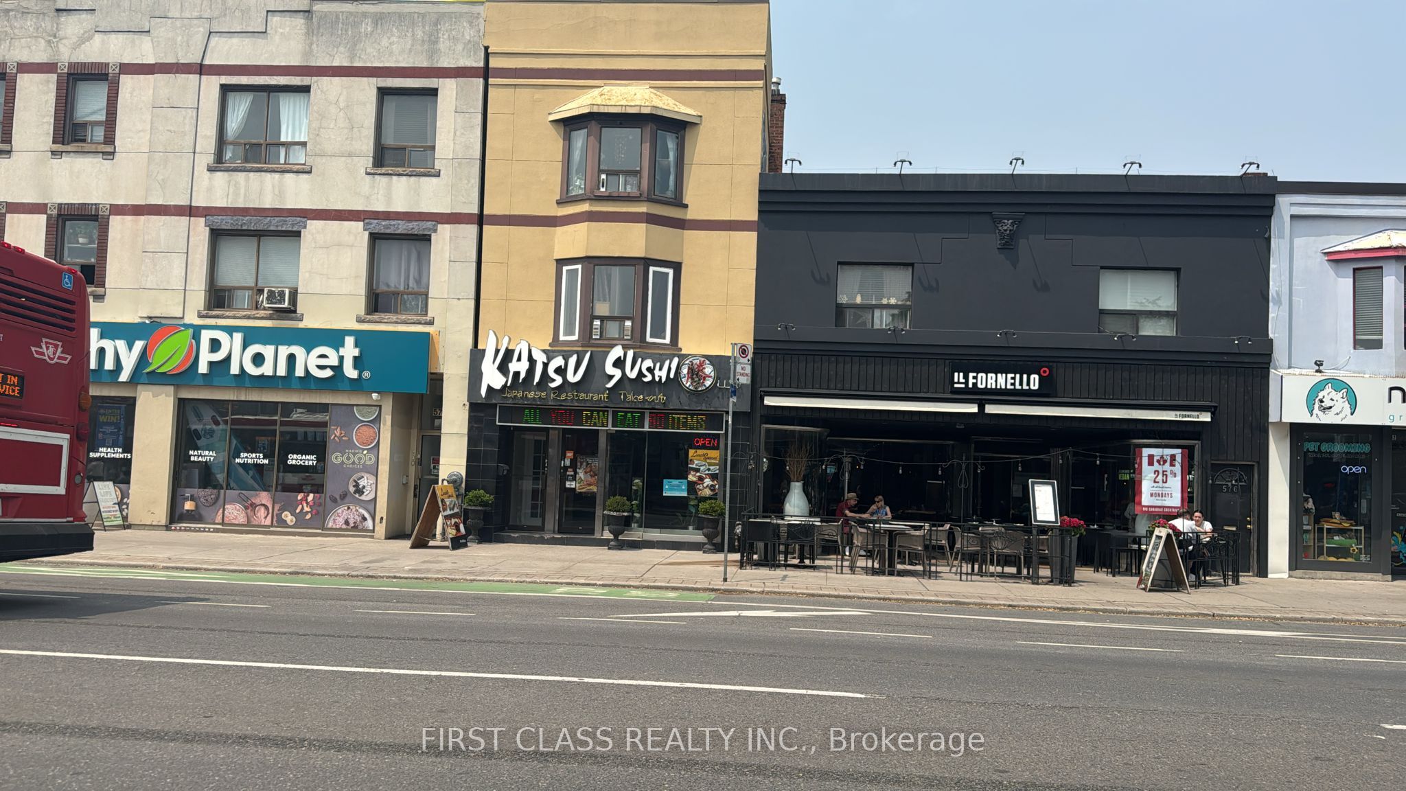 572 Danforth Ave Property Photo 1