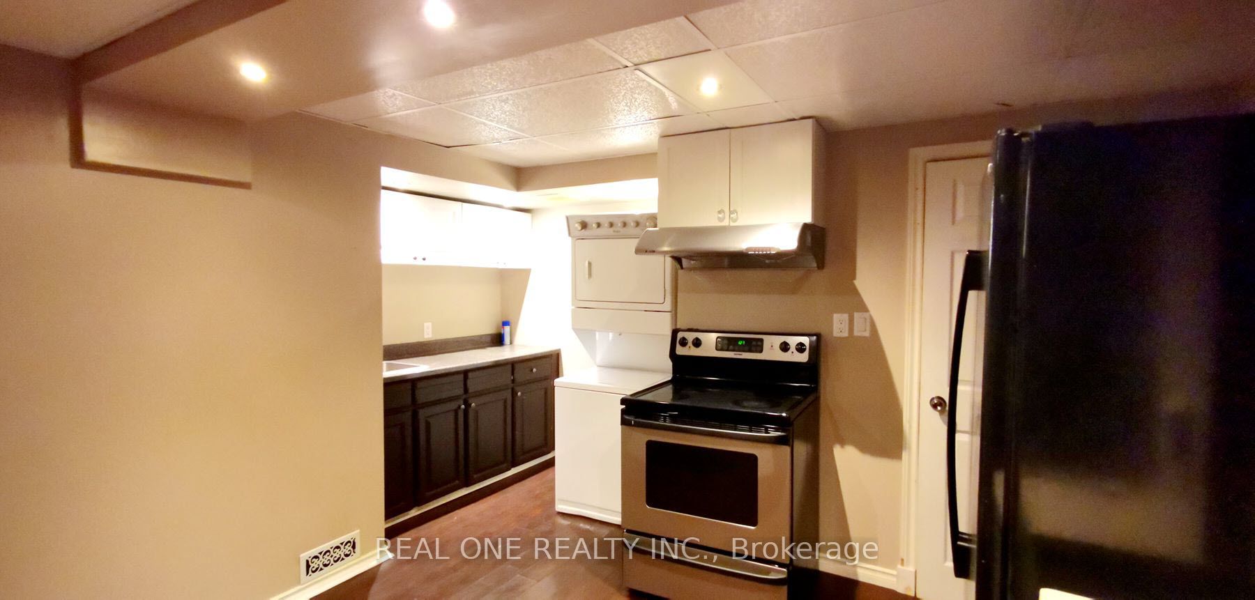 #basement - 22 Dunstall Crescent Property Photo 9