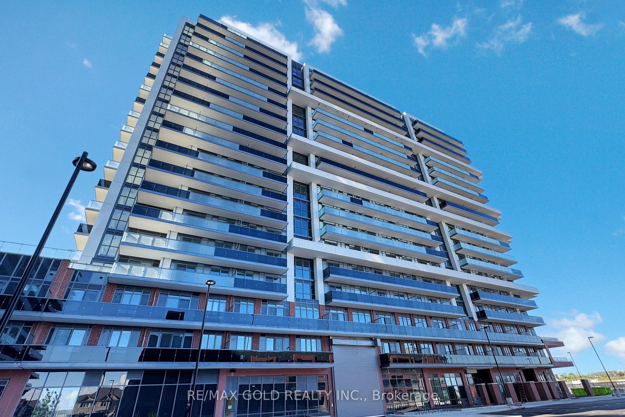 #1105 - 2545 Simcoe Street Property Photo 1