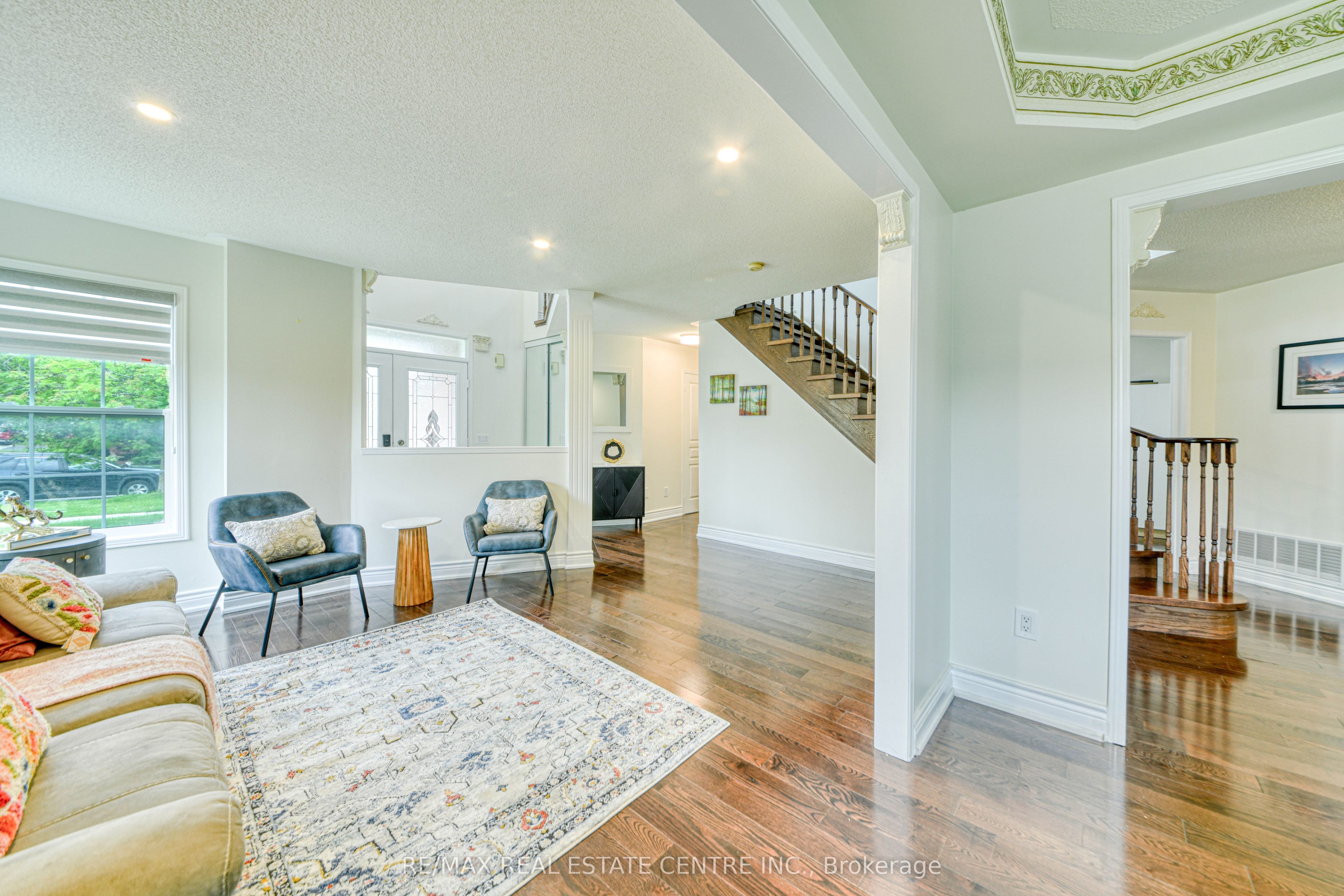 3100 Country Lane Property Photo 7