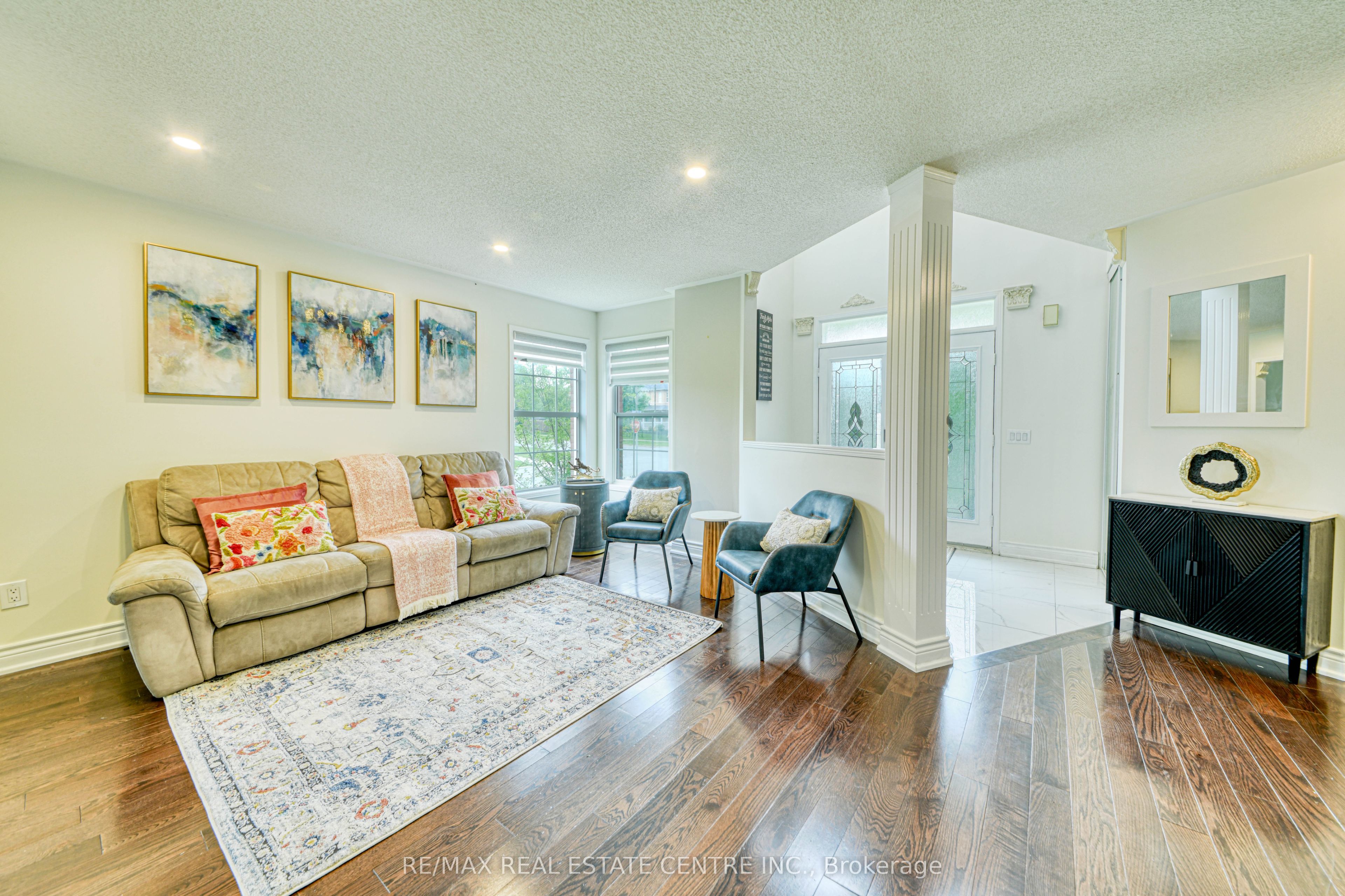 3100 Country Lane Property Photo 8