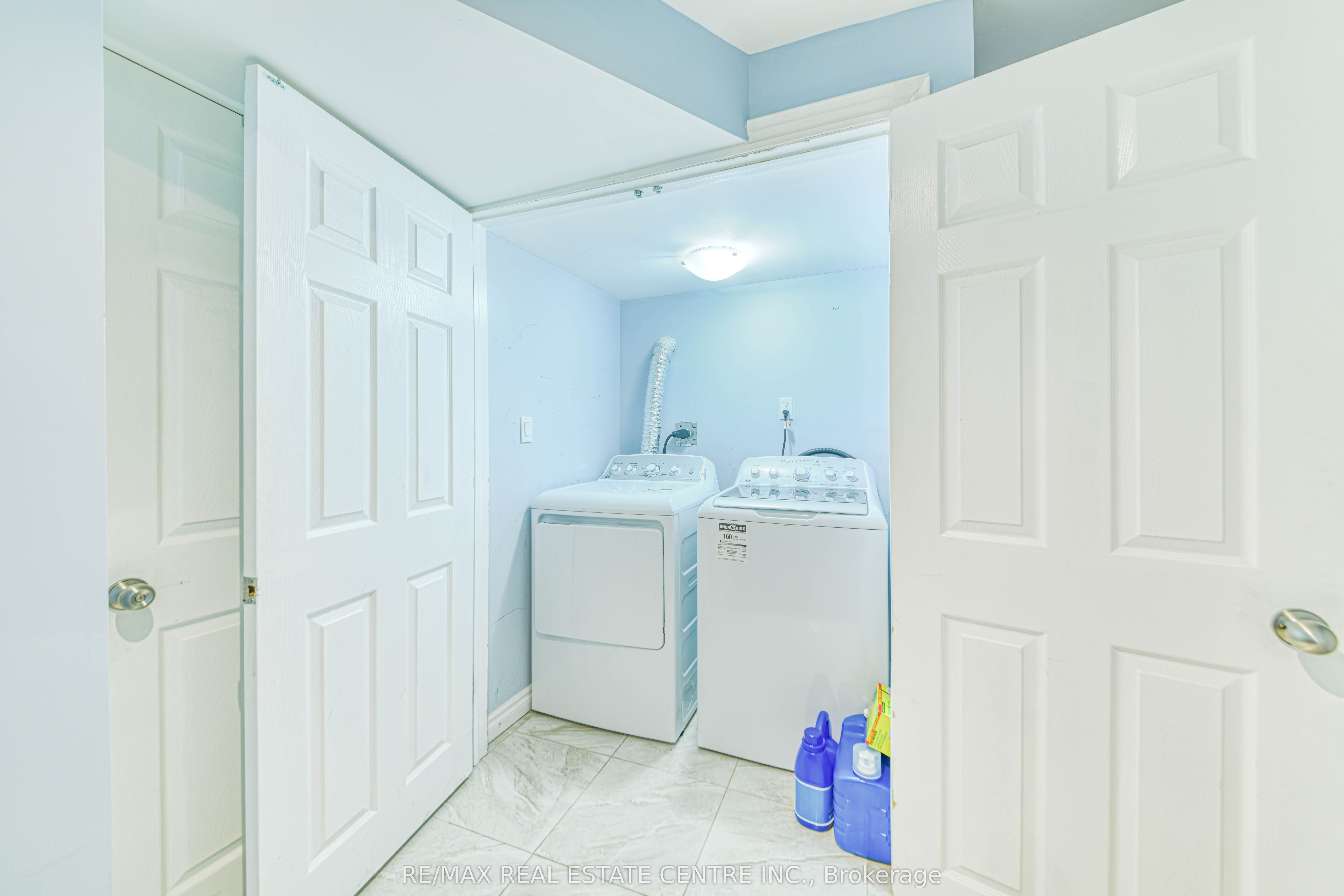 3100 Country Lane Property Photo 47