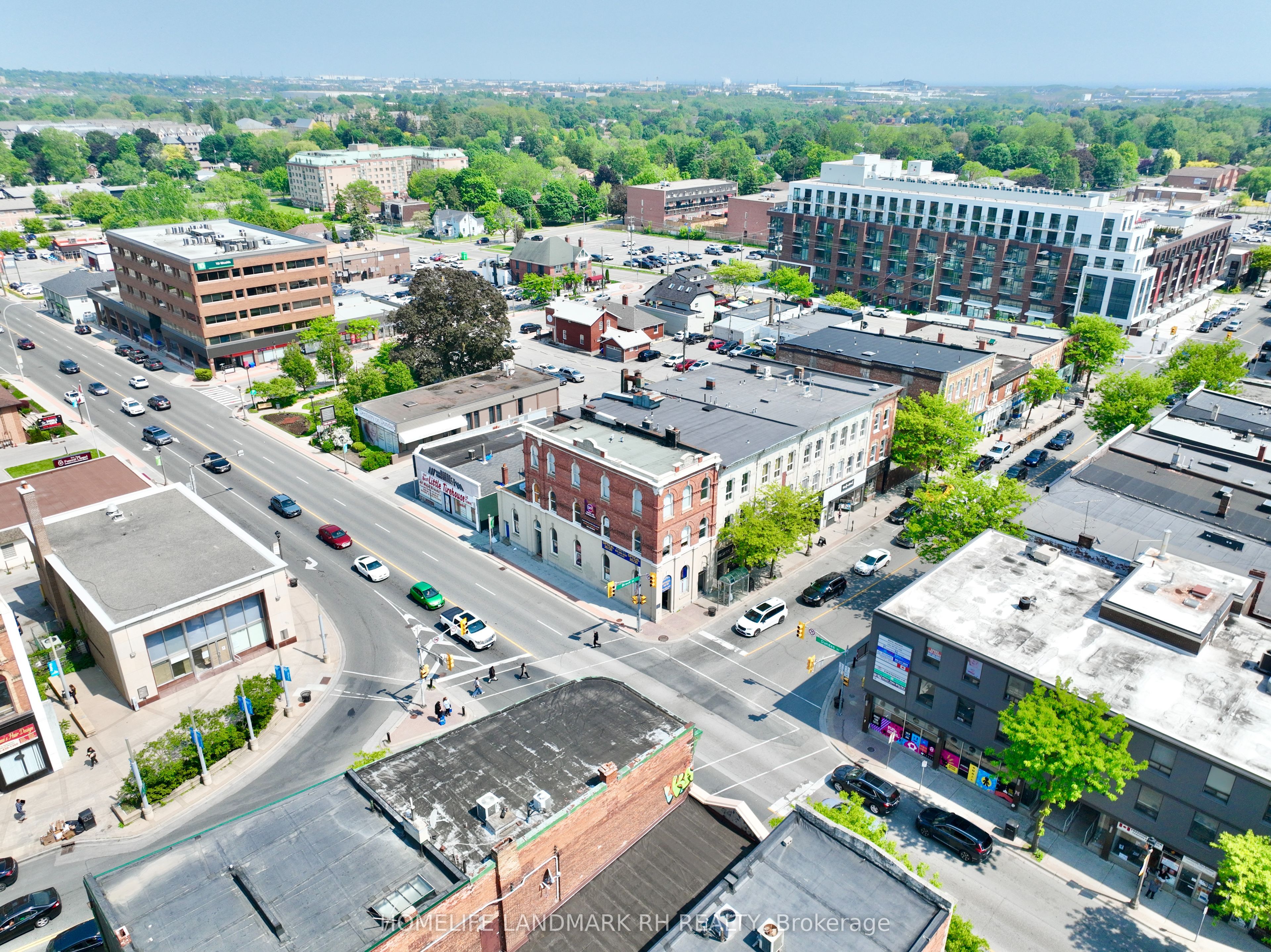 105-107 Brock Street S Property Photo 2