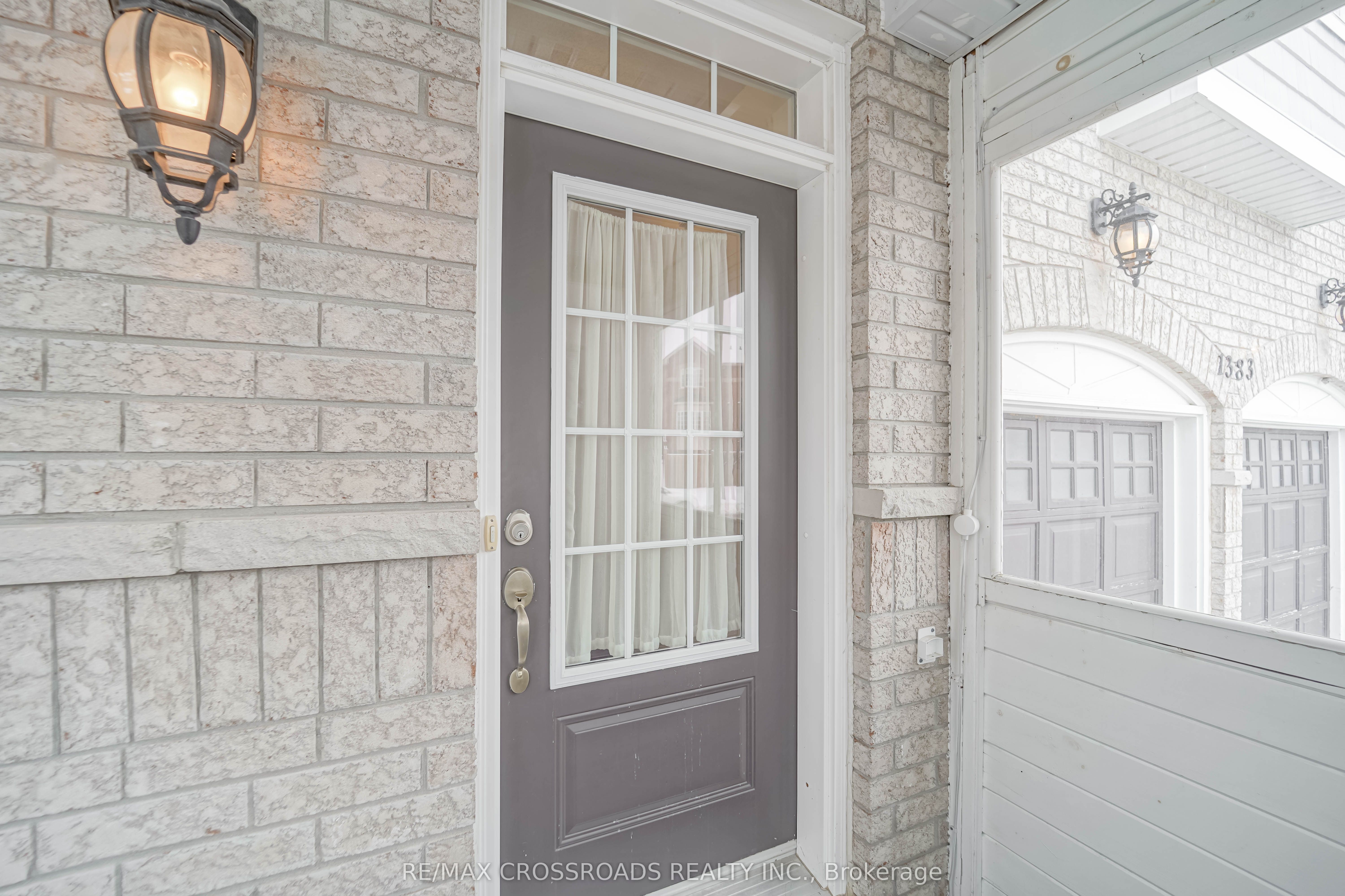1383 Langley Circle Property Photo 7