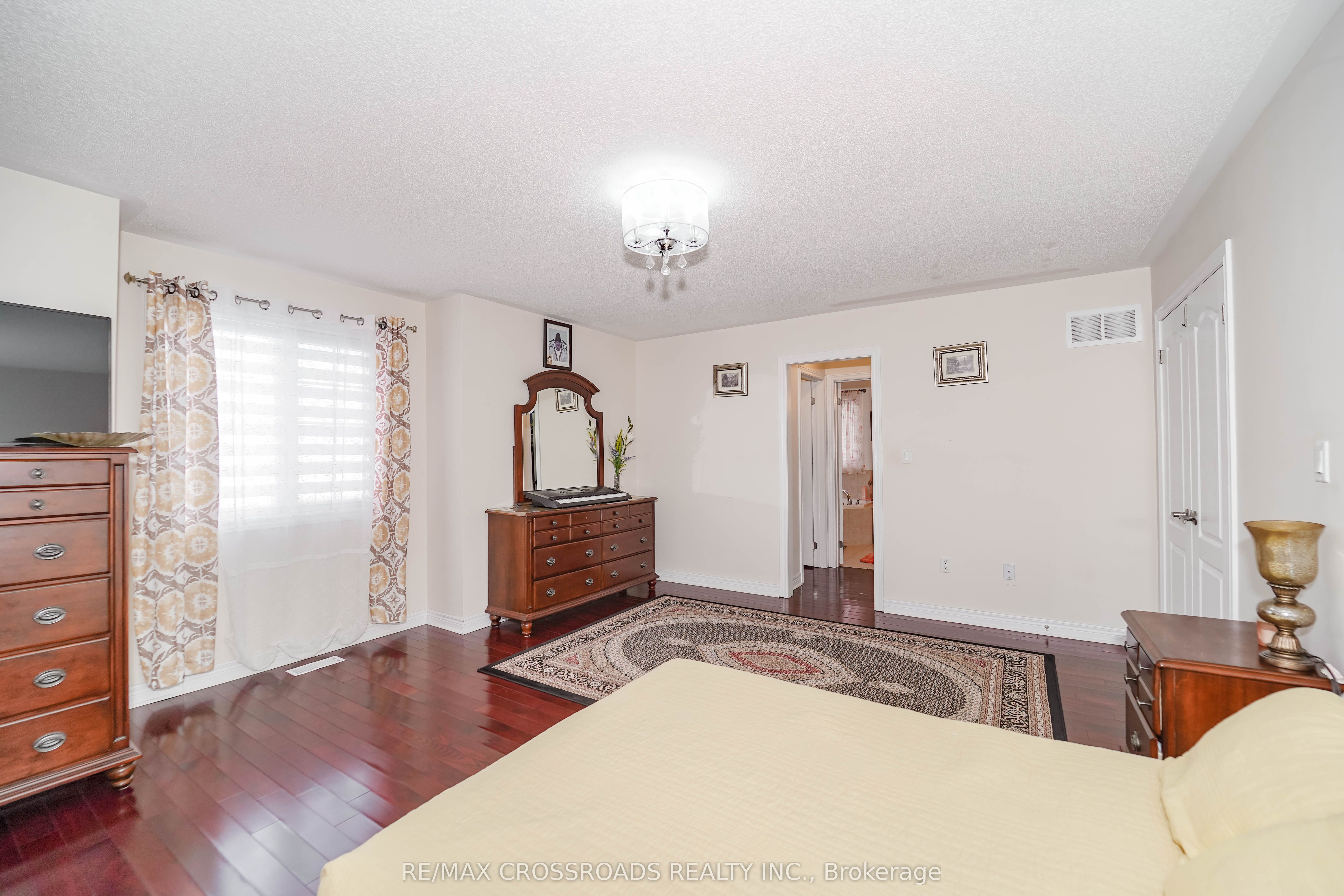 1383 Langley Circle Property Photo 24