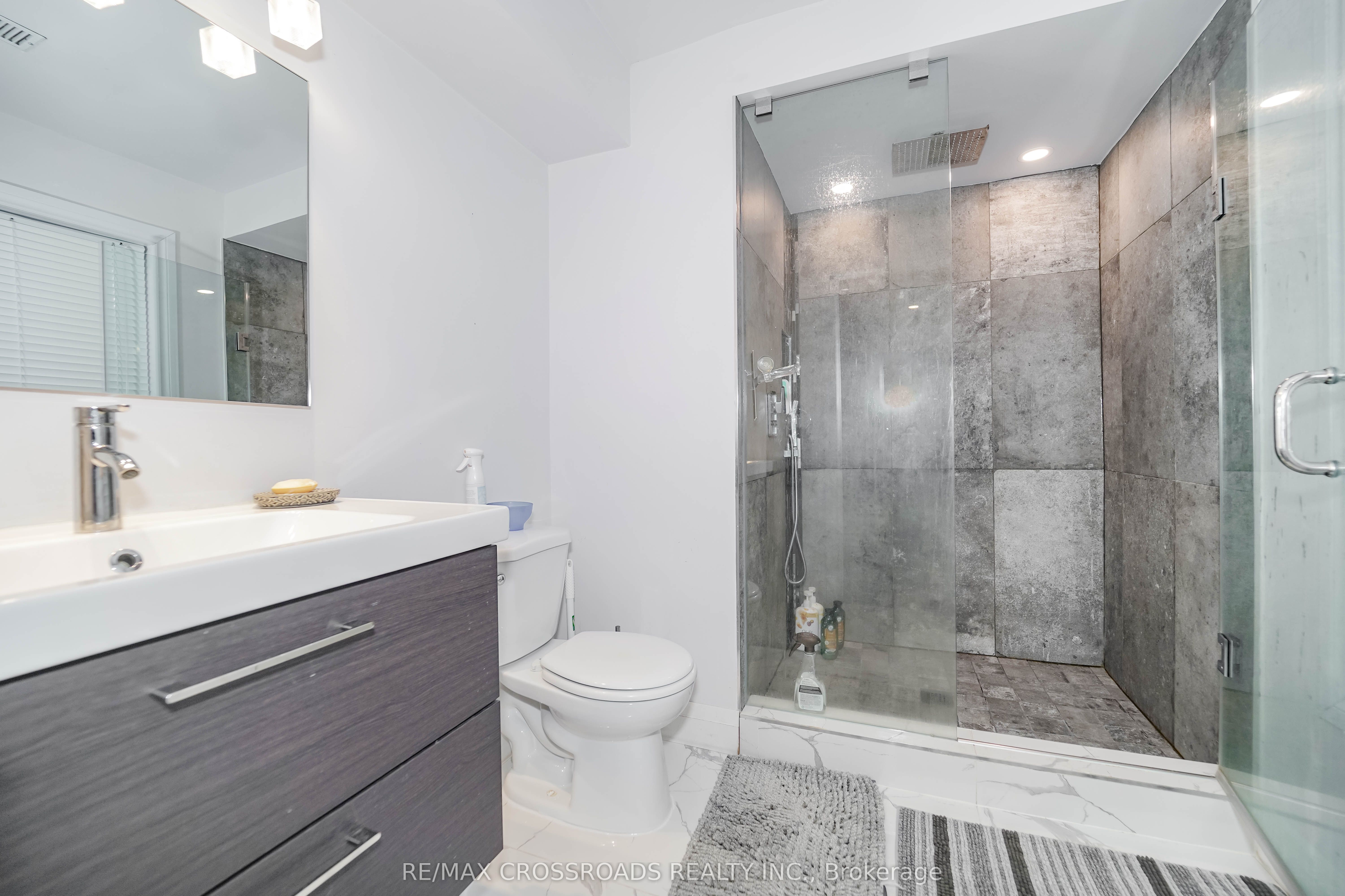 1383 Langley Circle Property Photo 36