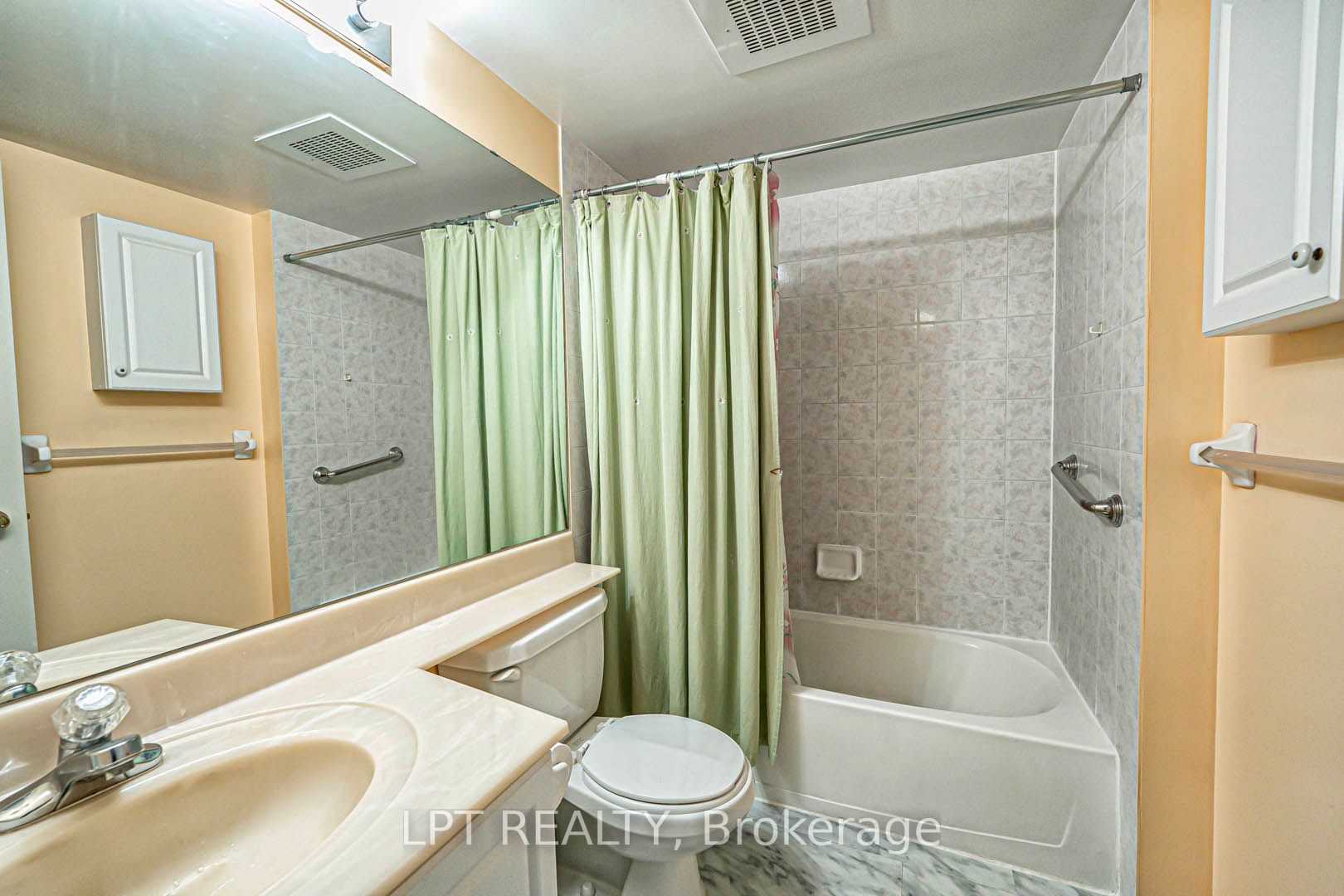 5001 Finch Avenue E 1003 Property Photo 20
