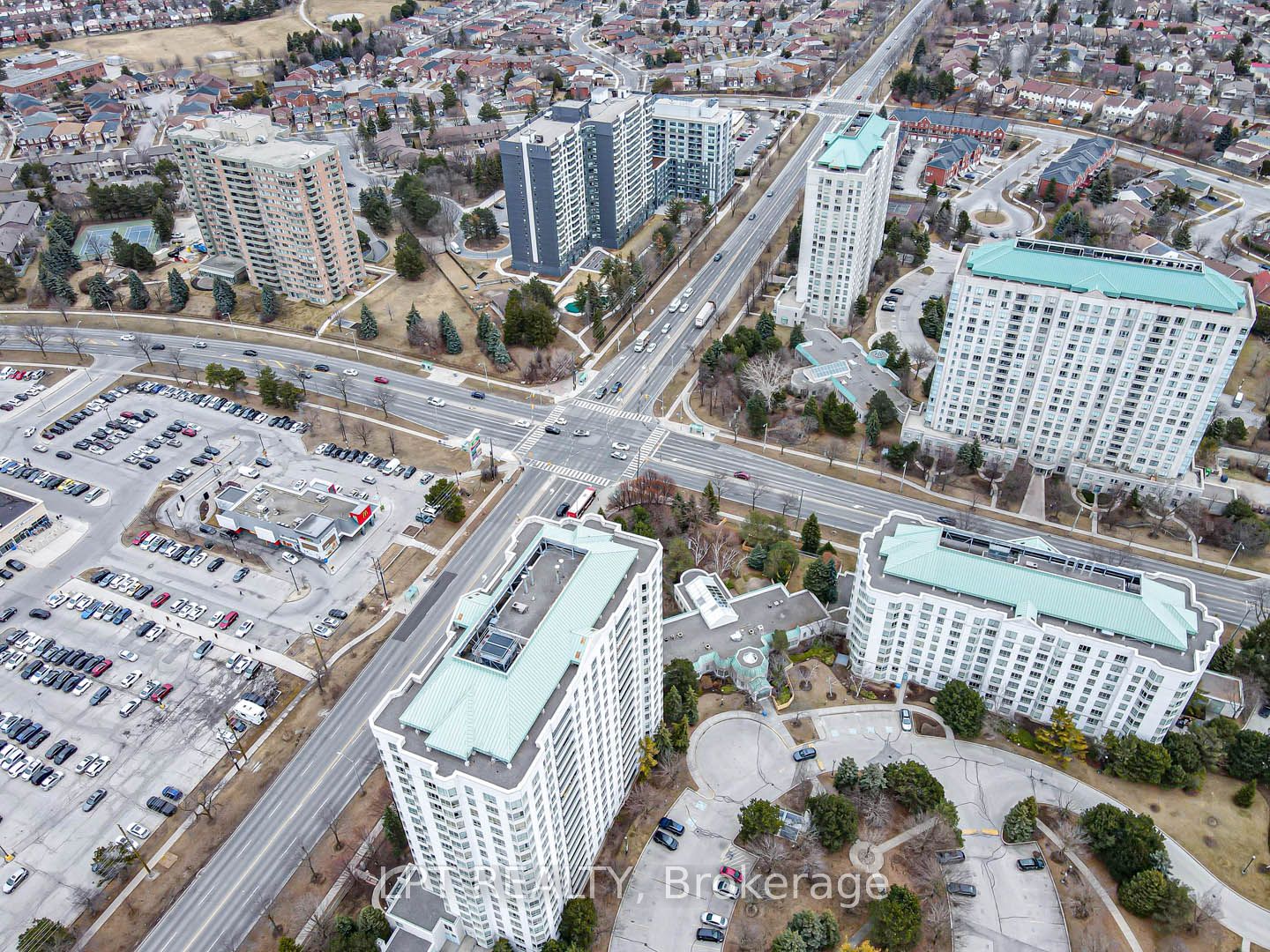 5001 Finch Avenue E 1003 Property Photo 30