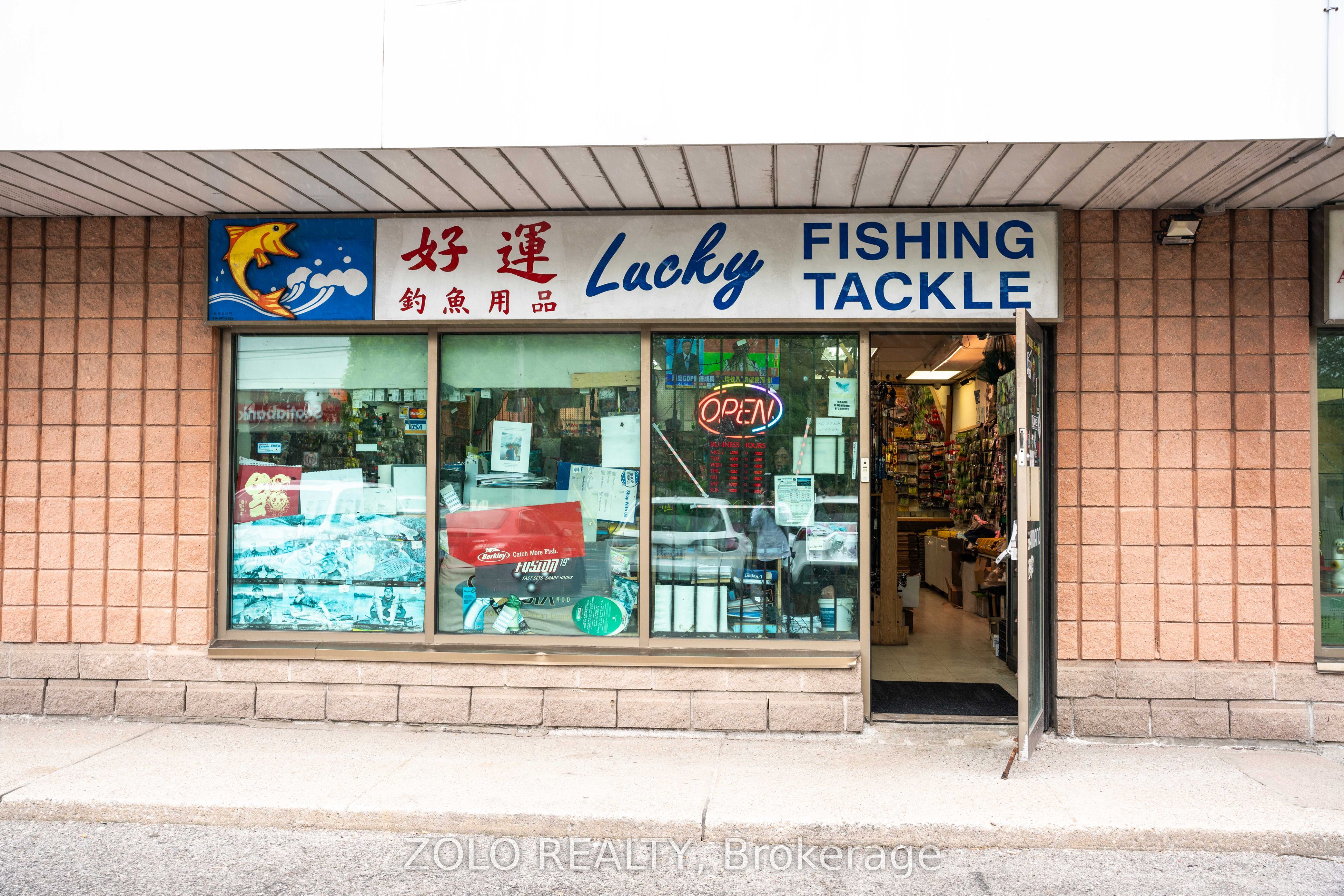 #D2 - 4221 sheppard Avenue Property Photo 1