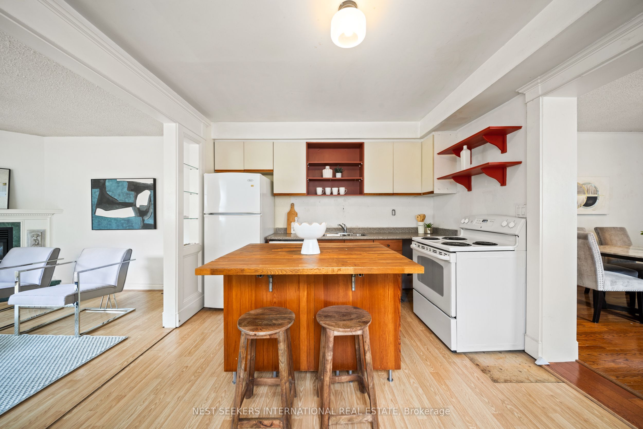 35 Cambrai Avenue Property Photo 20