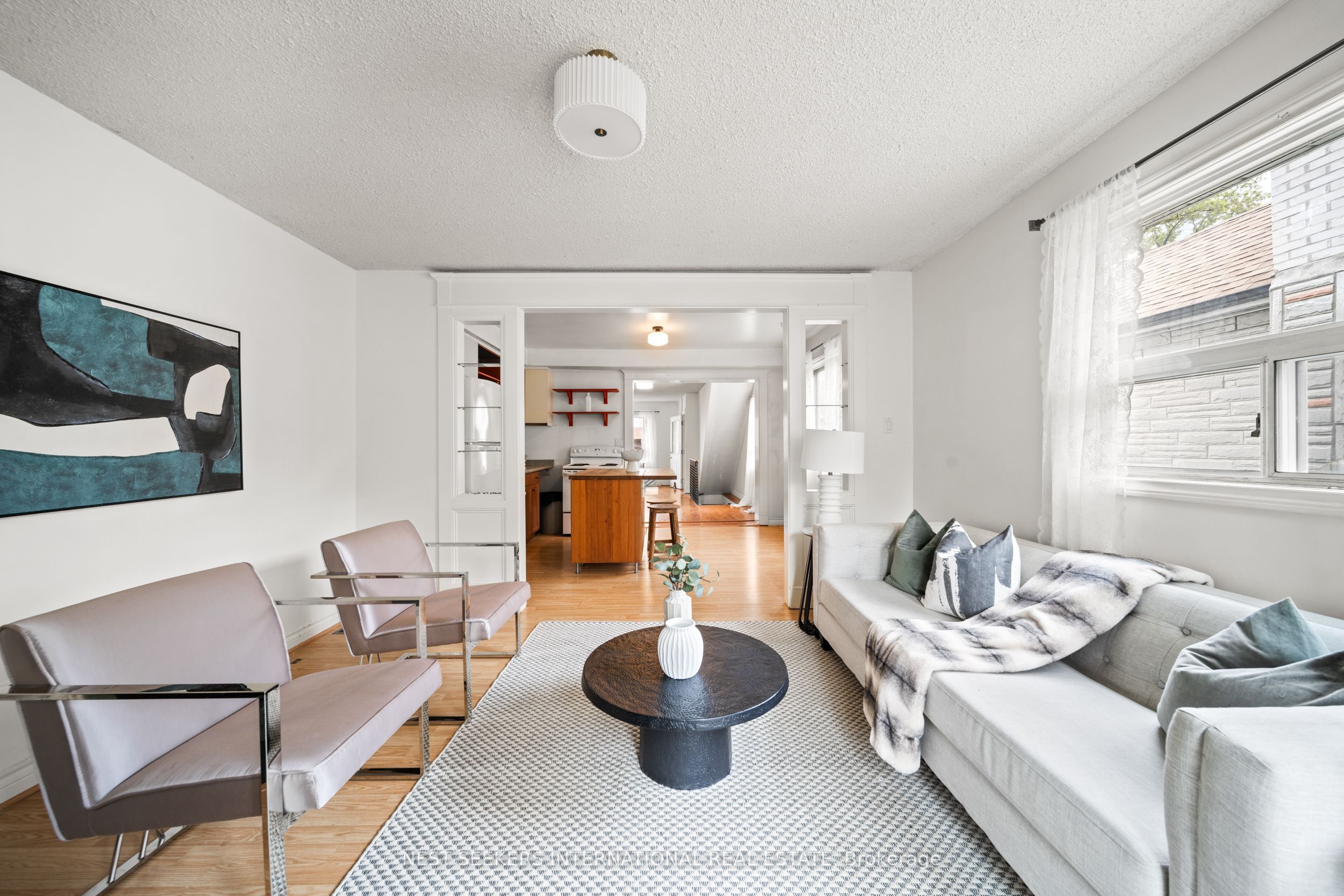 35 Cambrai Avenue Property Photo 26