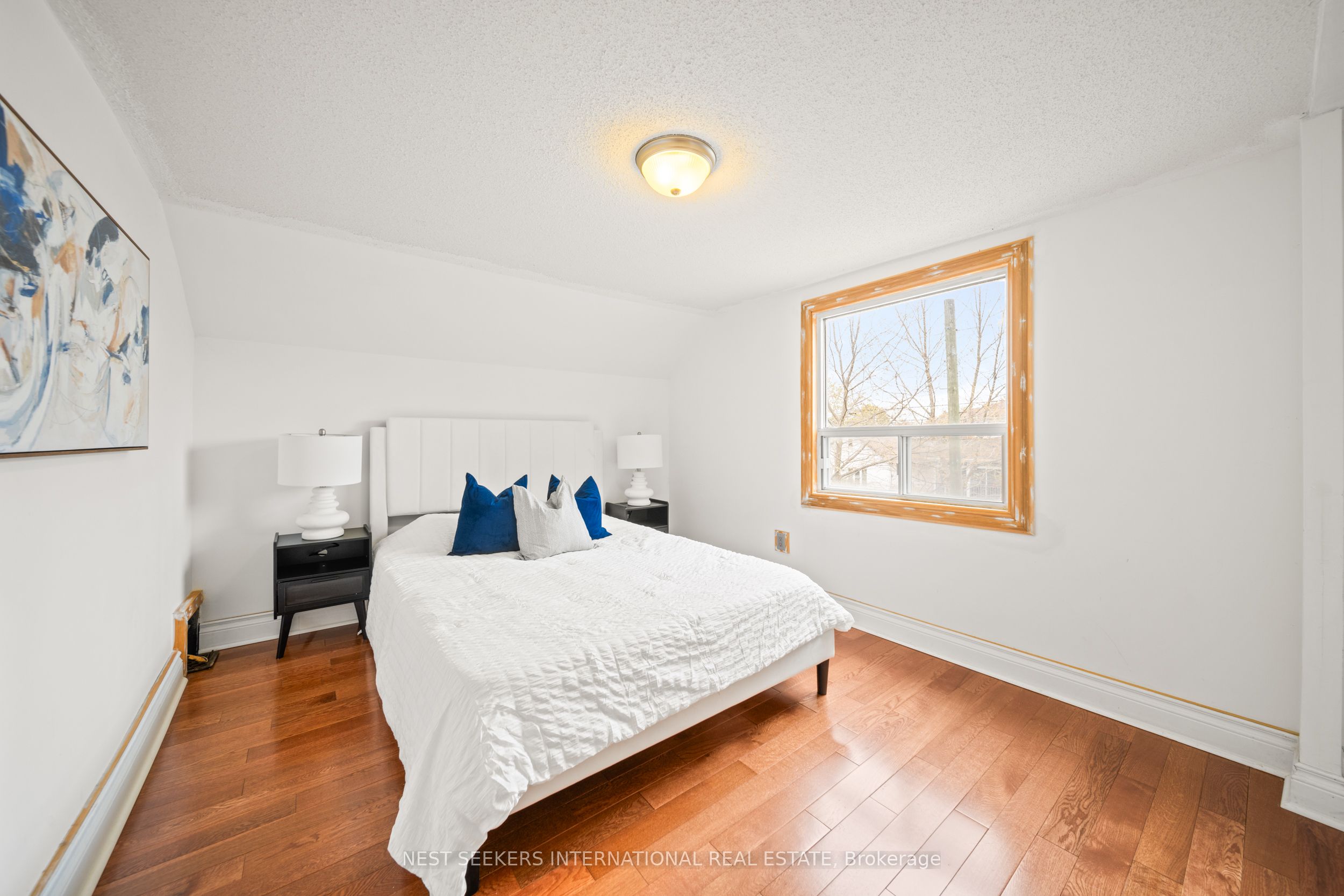 35 Cambrai Avenue Property Photo 31