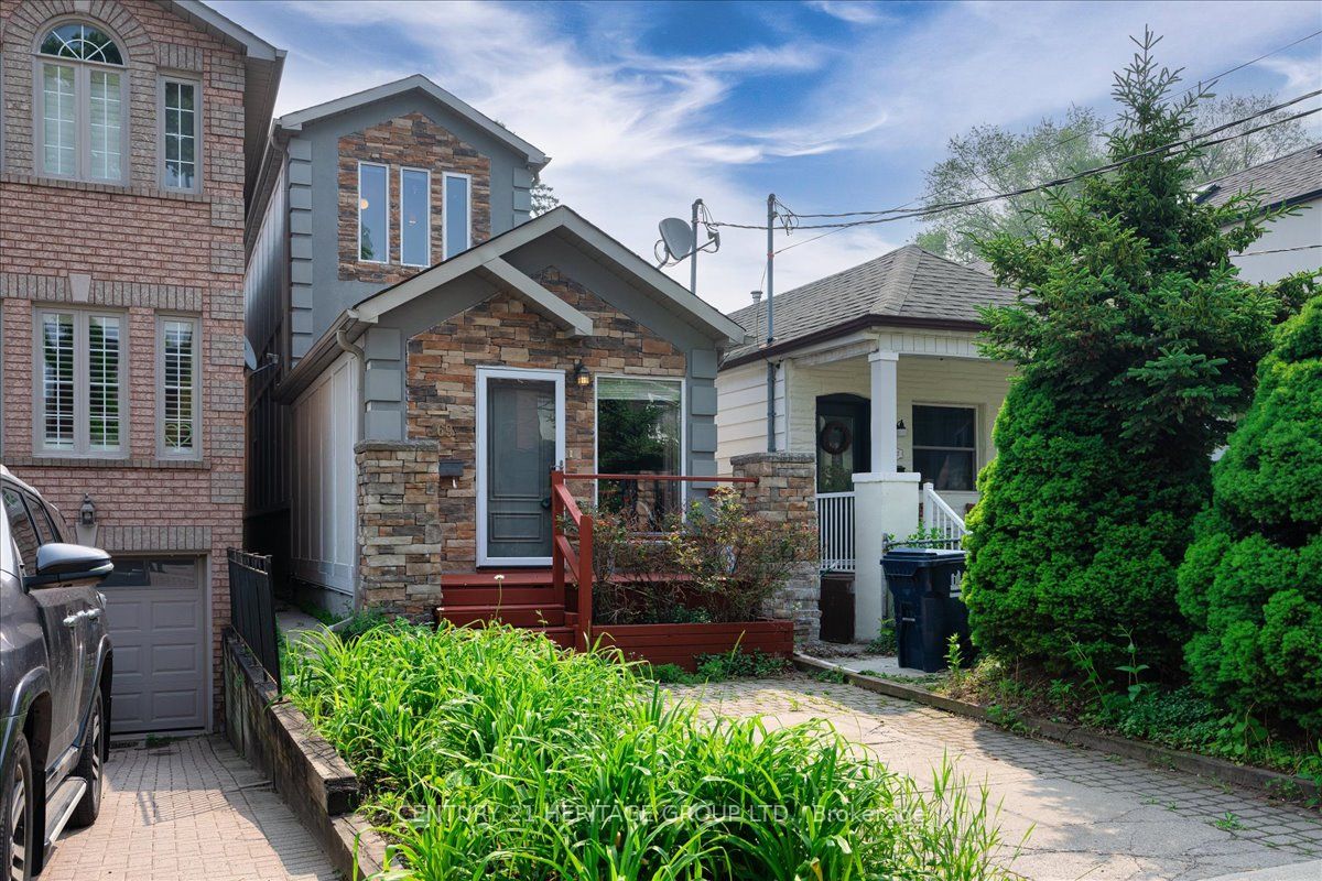 169 King Edward Avenue Property Photo 1