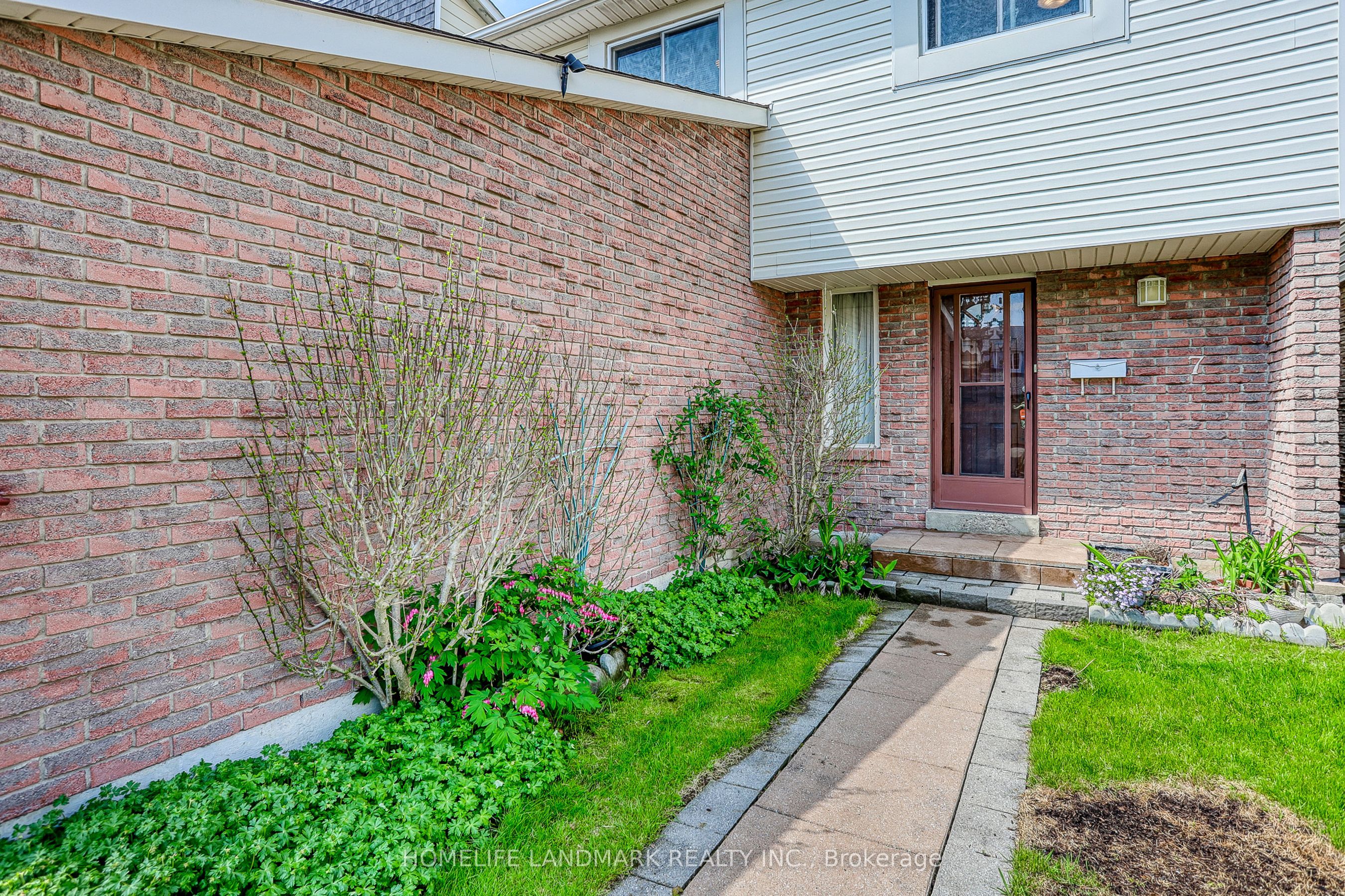 7 Kennaley Crescent Picture