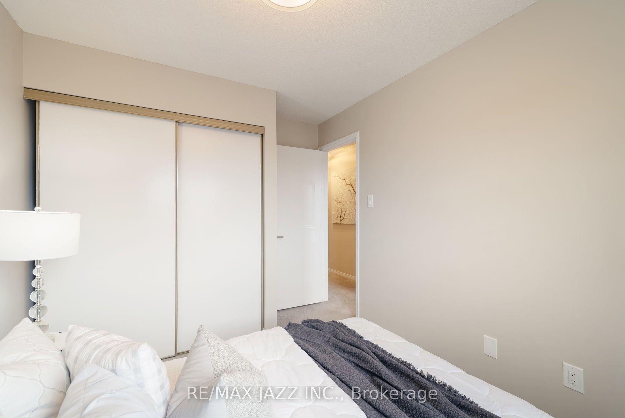 #25 - 1610 Crawforth Street Property Photo 22