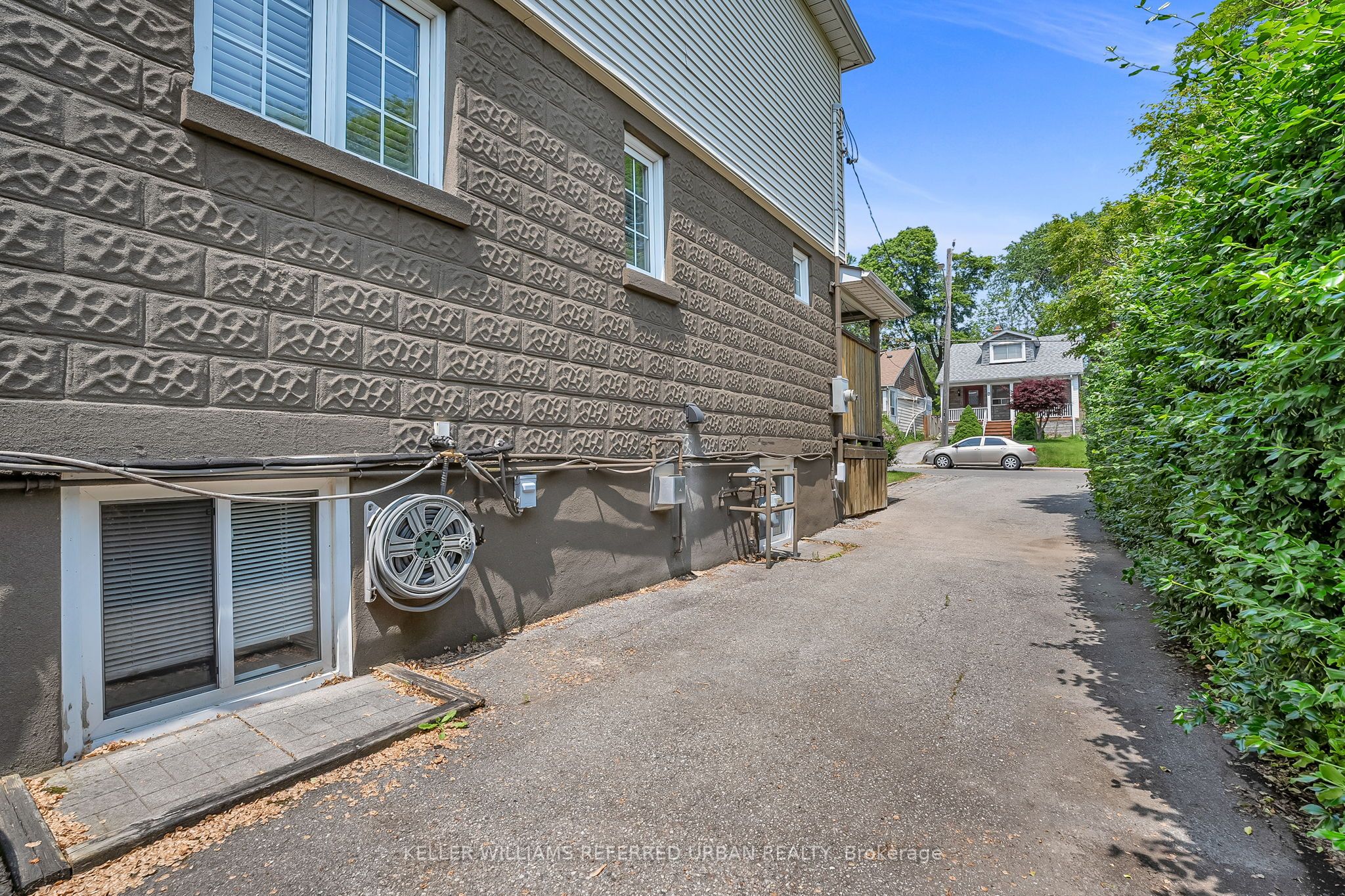 5 Donora Drive Property Photo 3