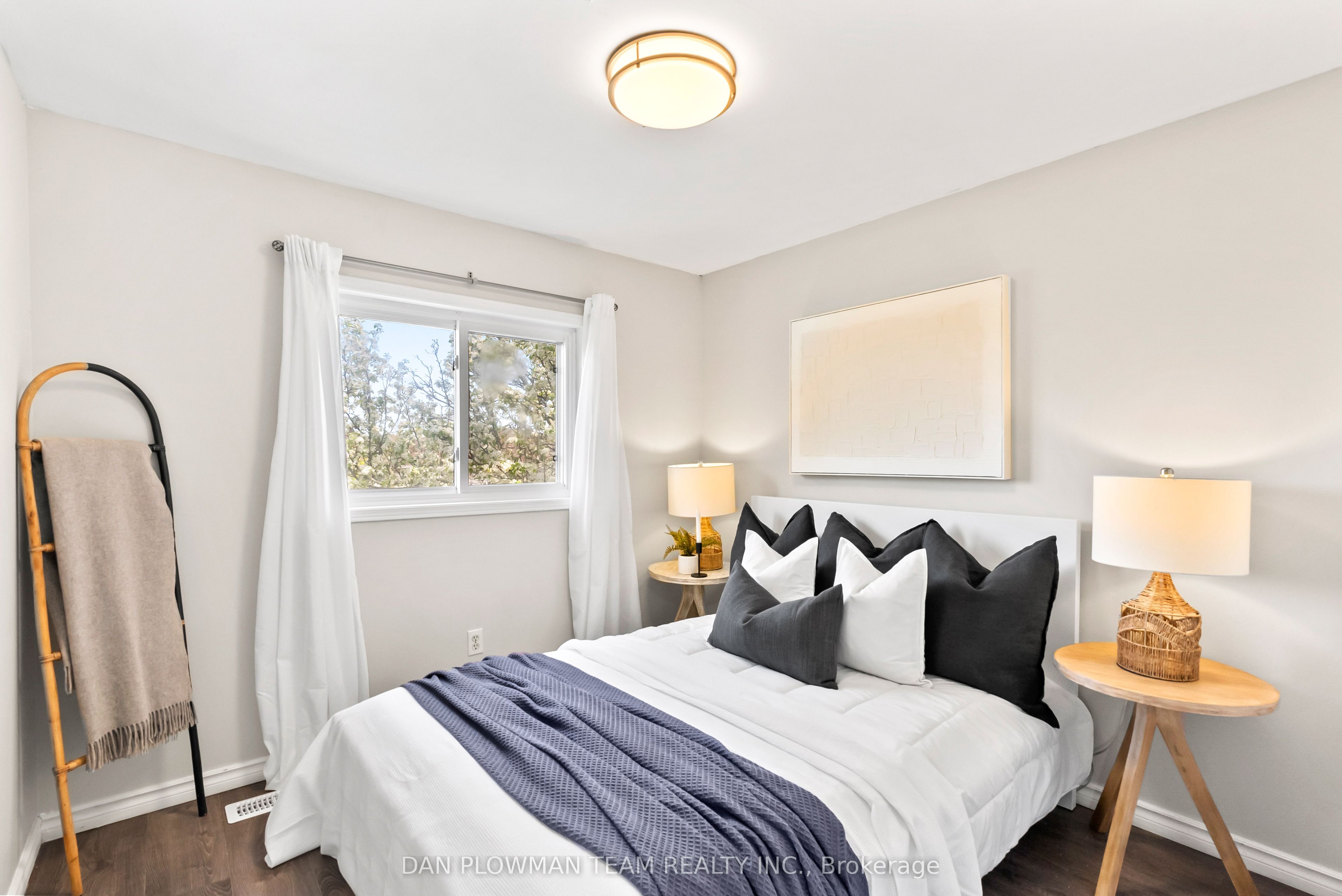 29 Barron Court Property Photo 24