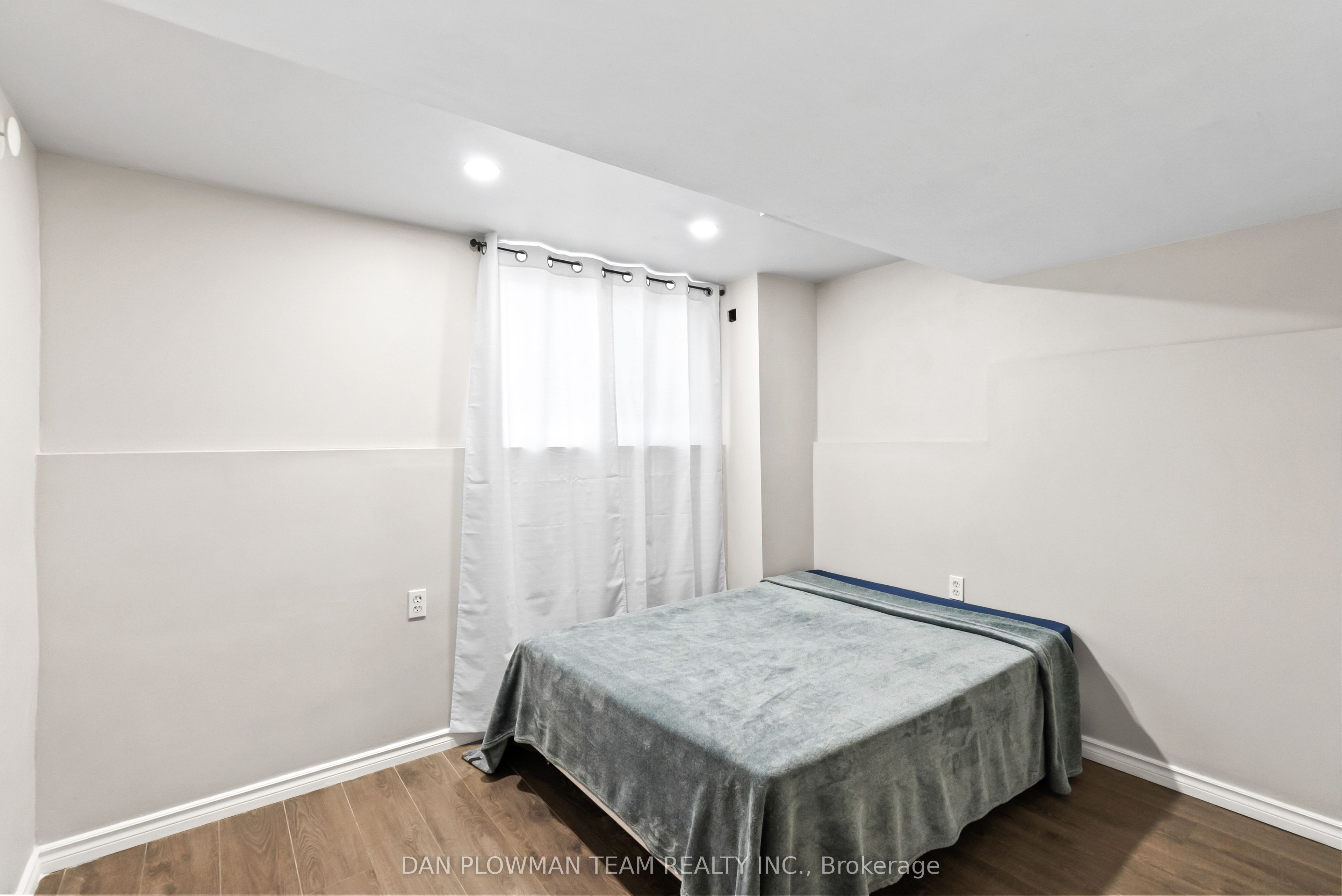 29 Barron Court Property Photo 29