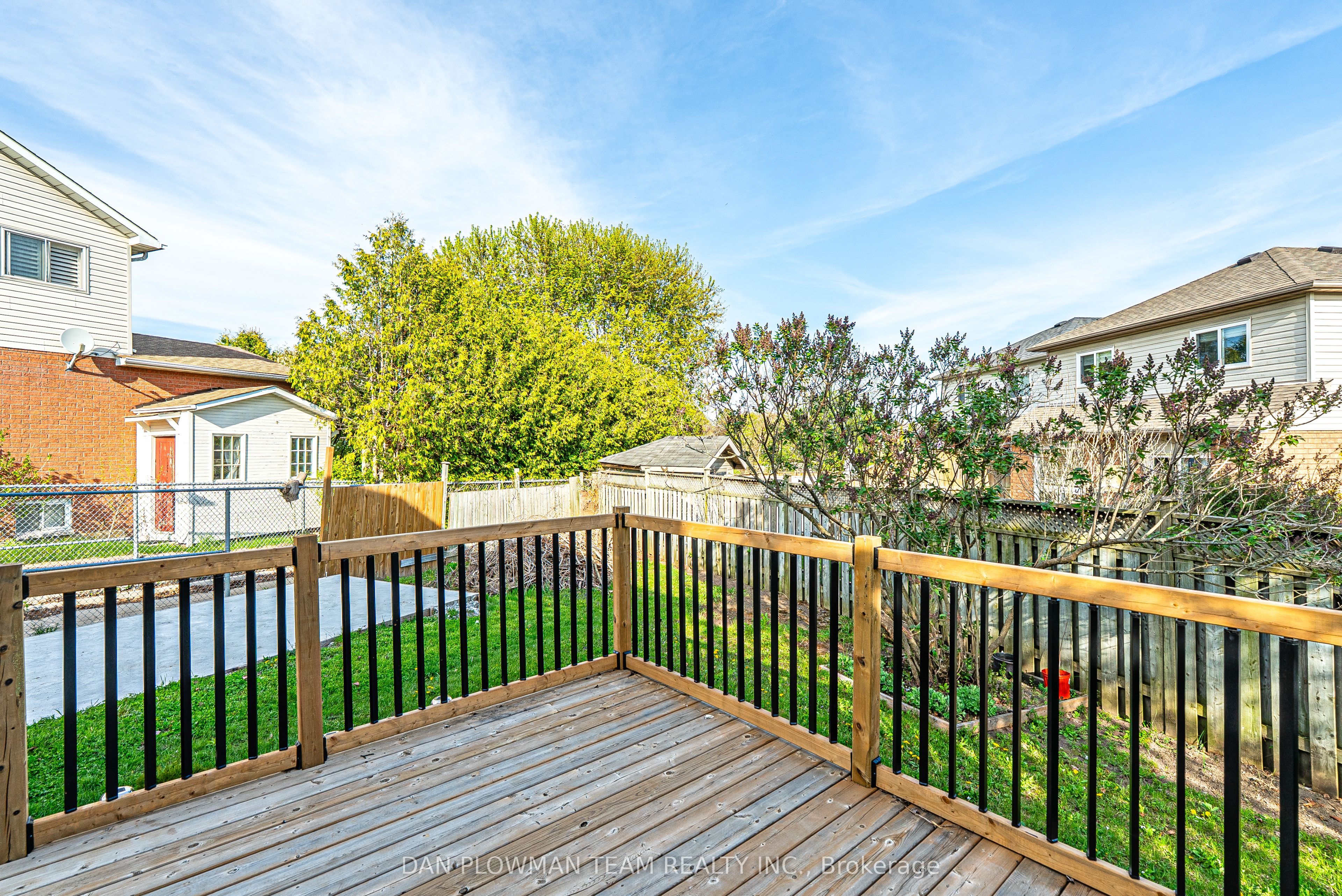 29 Barron Court Property Photo 37