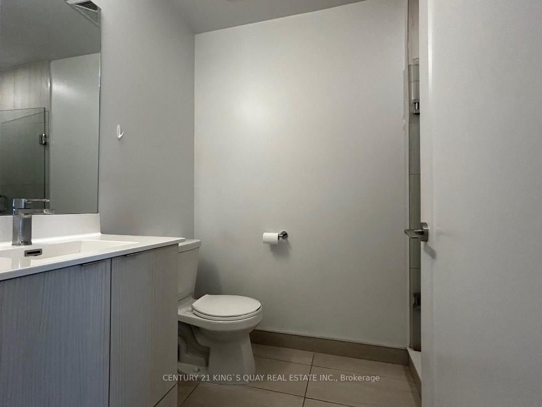 #311 - 225 Village Green Square Property Photo 9