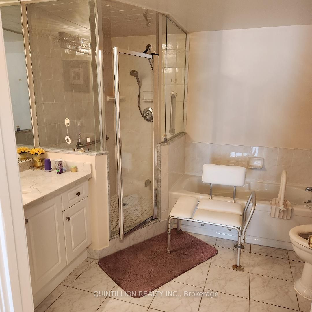 #2505 - 228 Bonis Avenue Property Photo 9