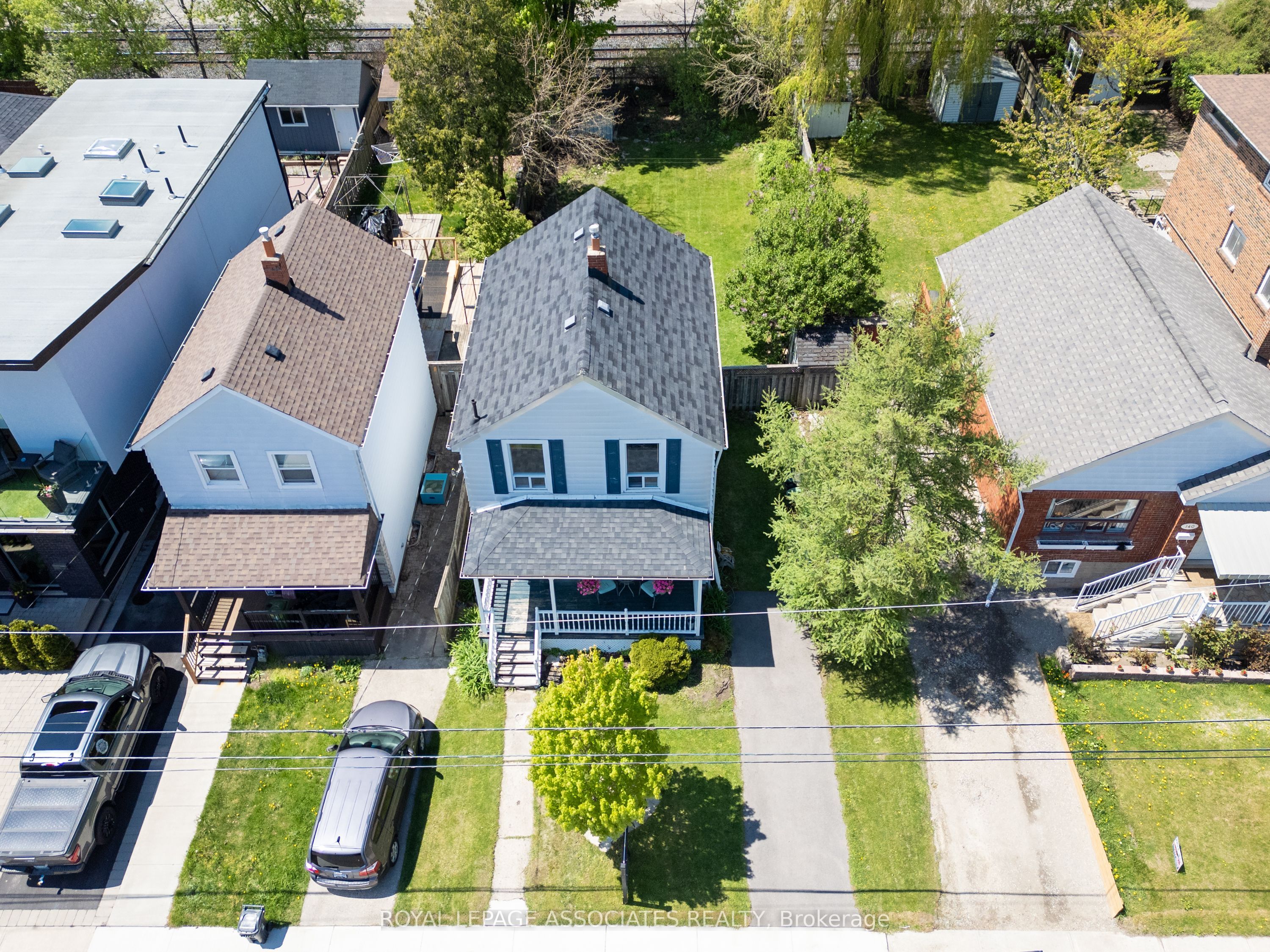 136 Aylesworth Avenue Property Photo 16