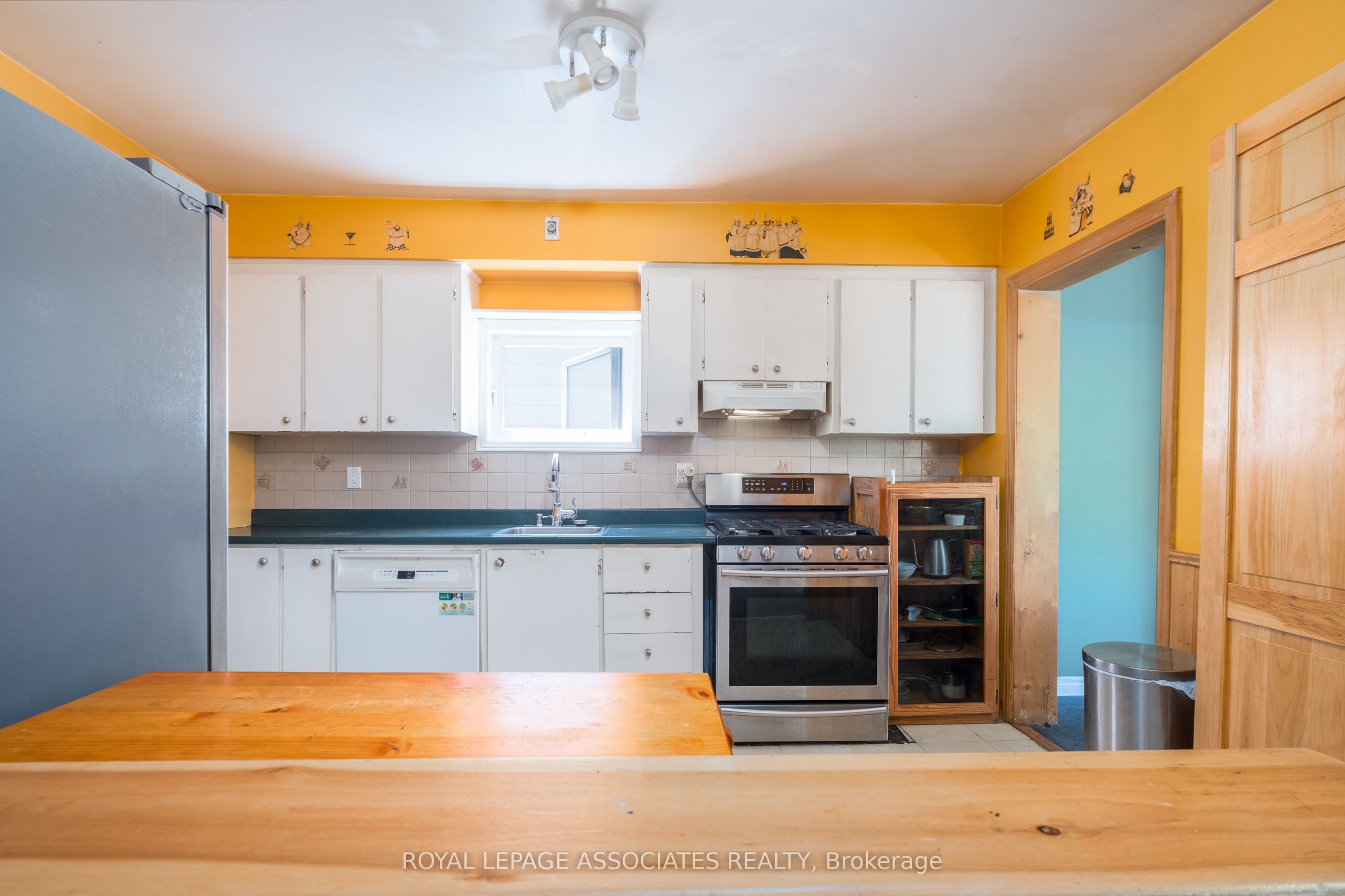 136 Aylesworth Avenue Property Photo 29