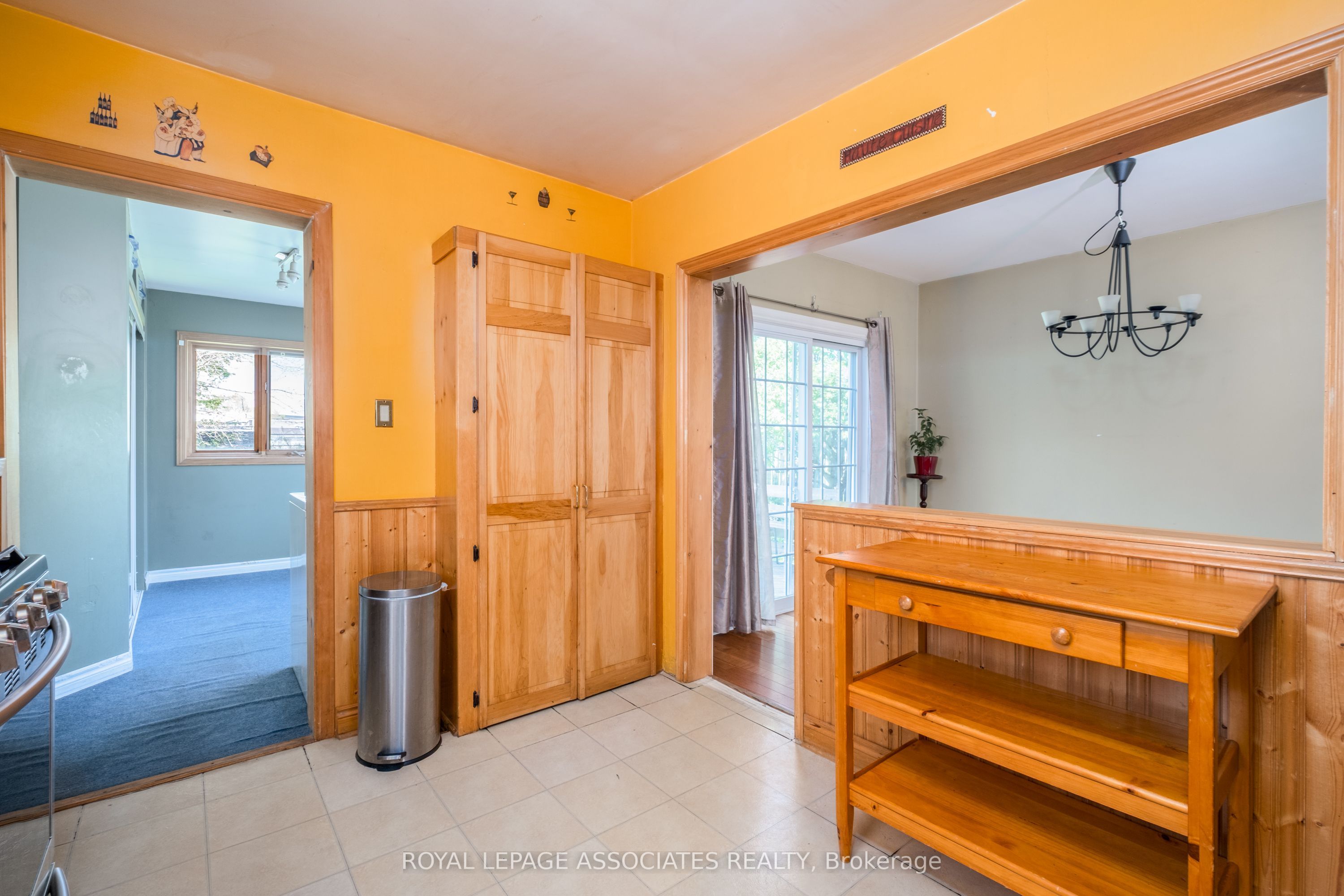 136 Aylesworth Avenue Property Photo 33