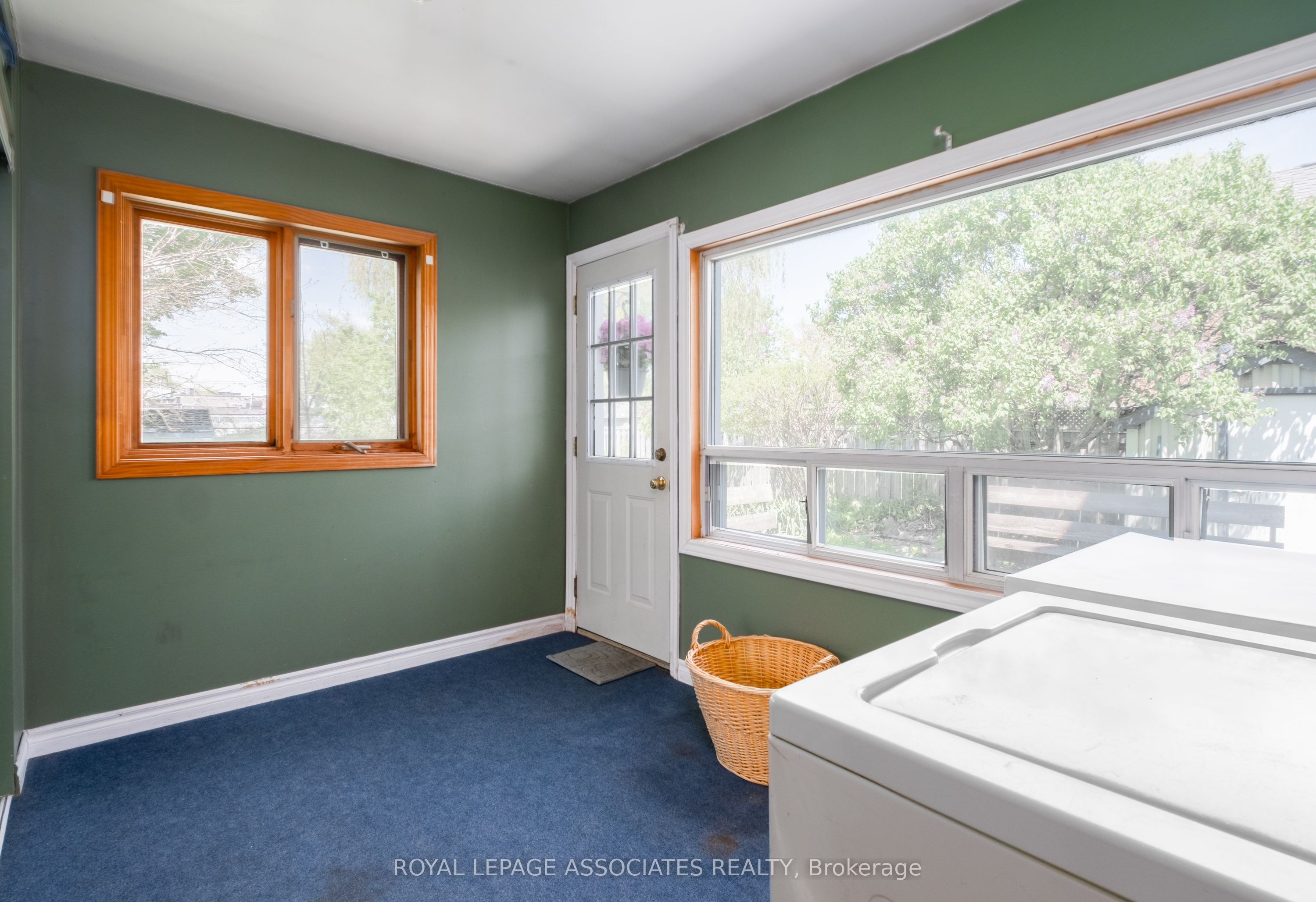 136 Aylesworth Avenue Property Photo 34