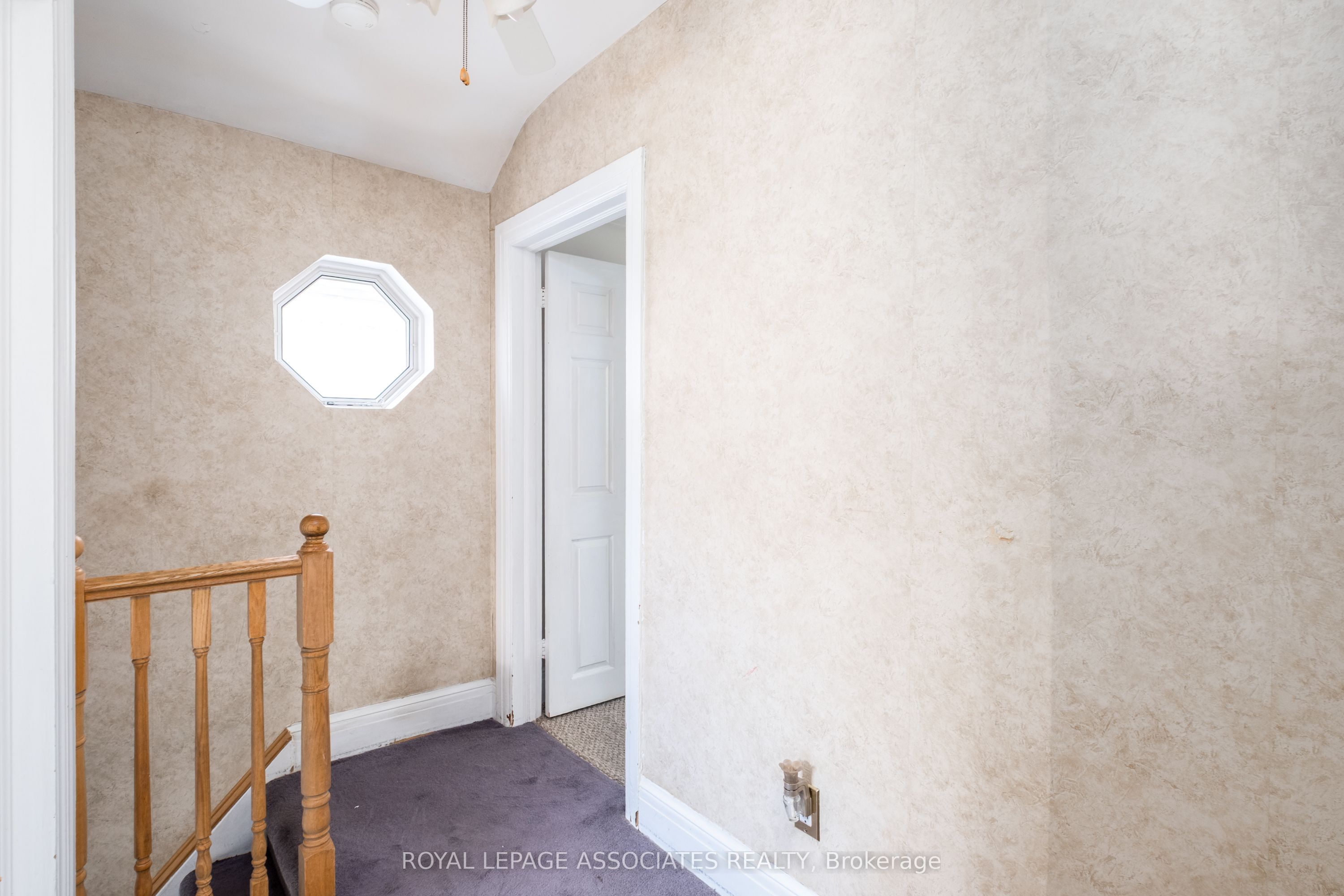 136 Aylesworth Avenue Property Photo 36