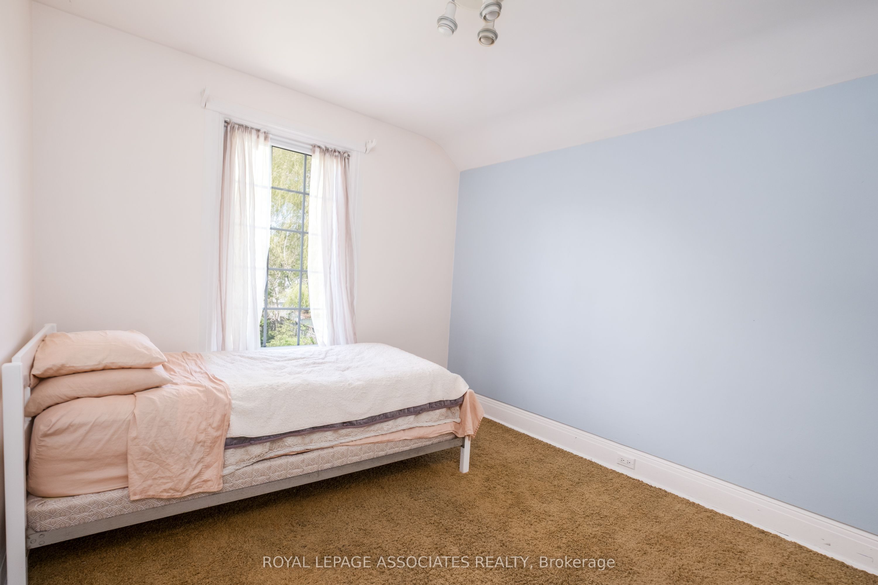 136 Aylesworth Avenue Property Photo 40