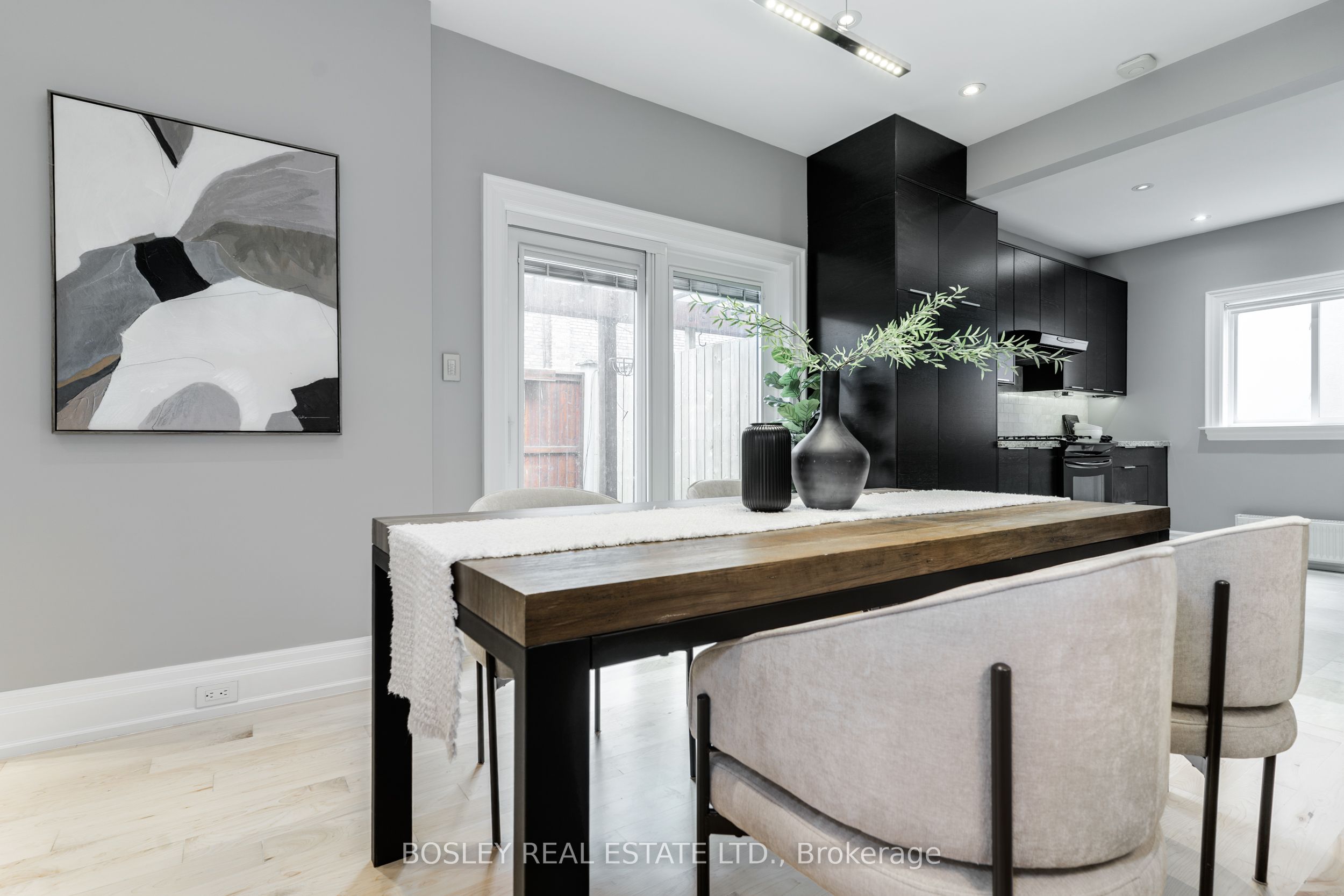 42 Logan Avenue Property Photo 6