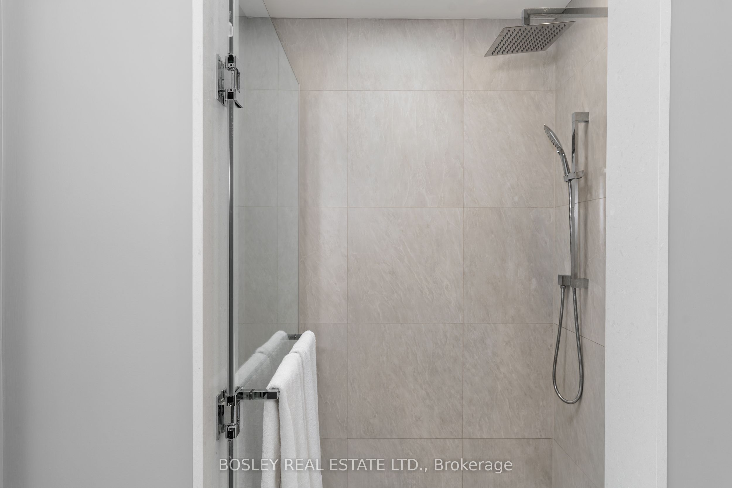 42 Logan Avenue Property Photo 19