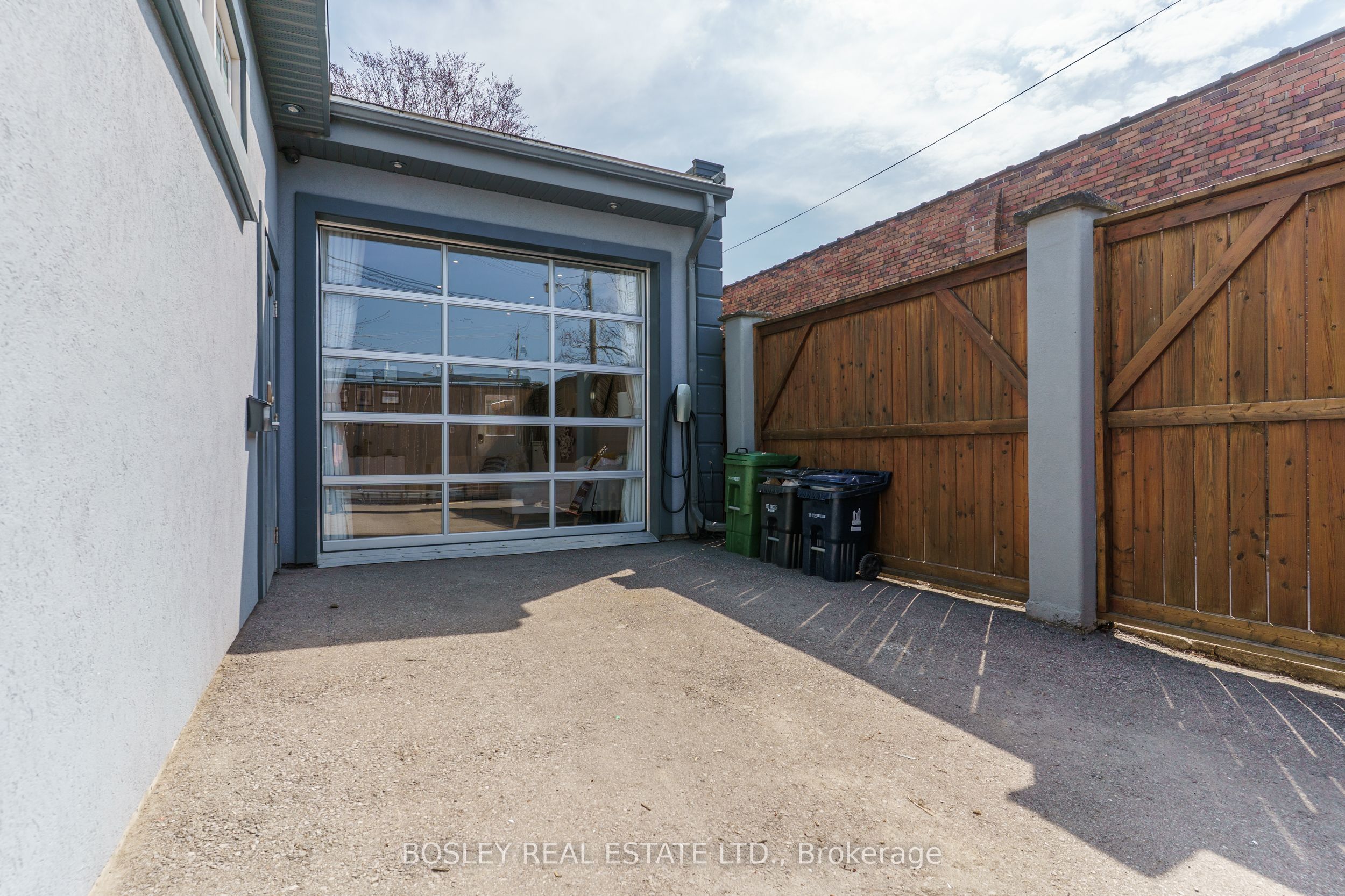 42 Logan Avenue Property Photo 37