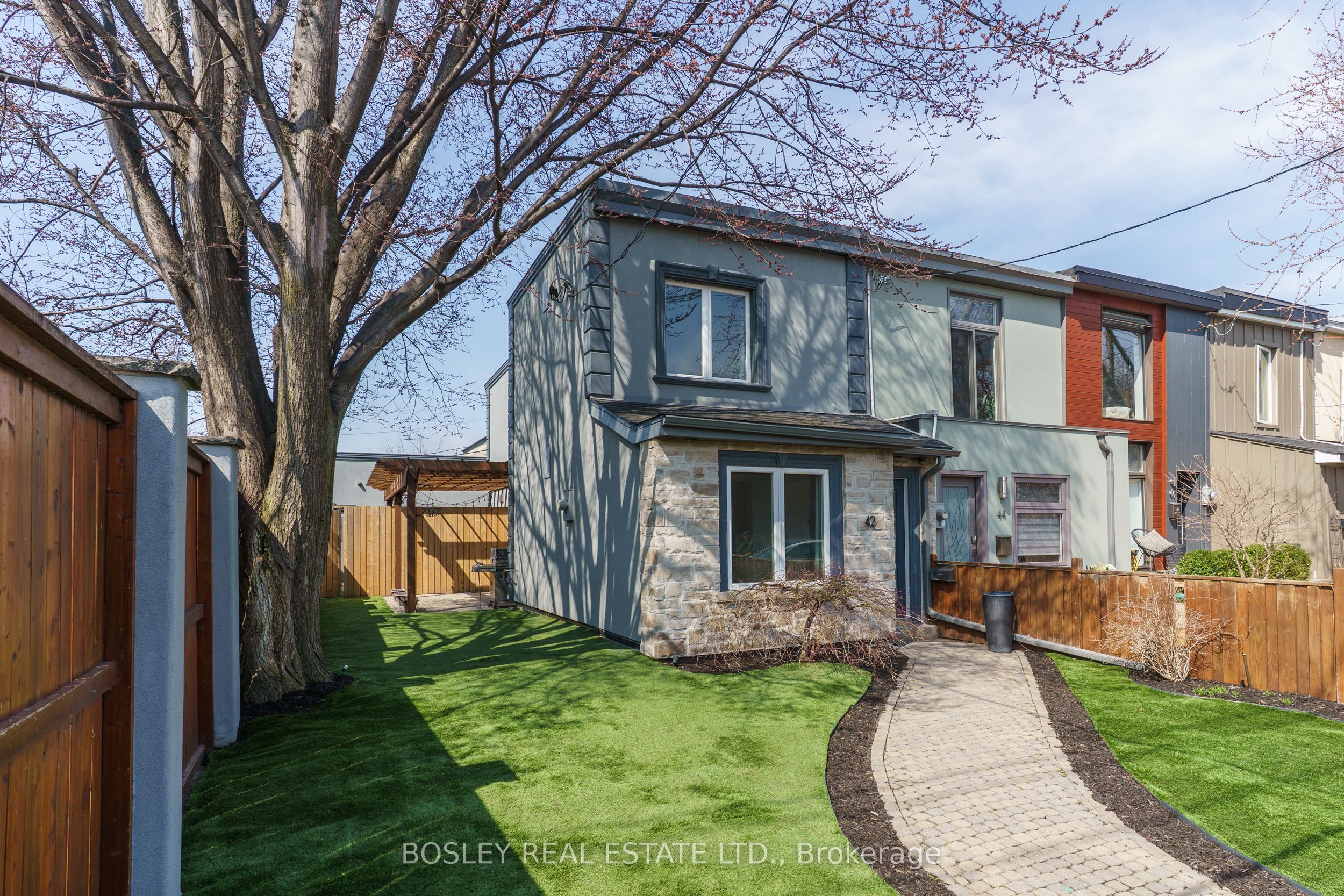 42 Logan Avenue Property Photo 47